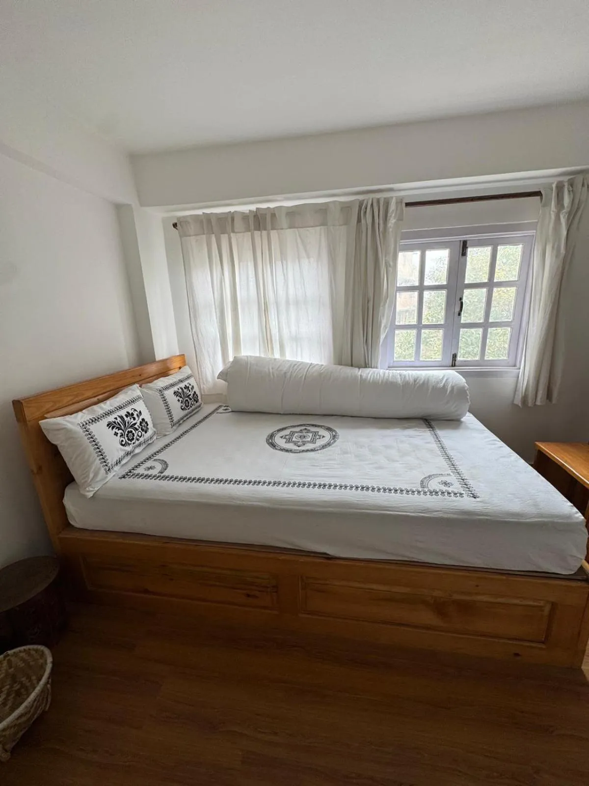 Bed in Sunny Guest House and Cafe