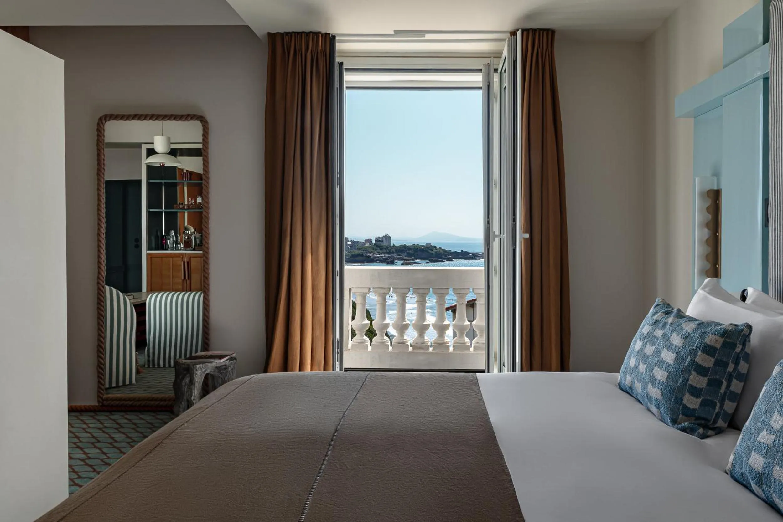 Bed in Le Regina Biarritz Hotel & Spa MGallery Hotel Collection