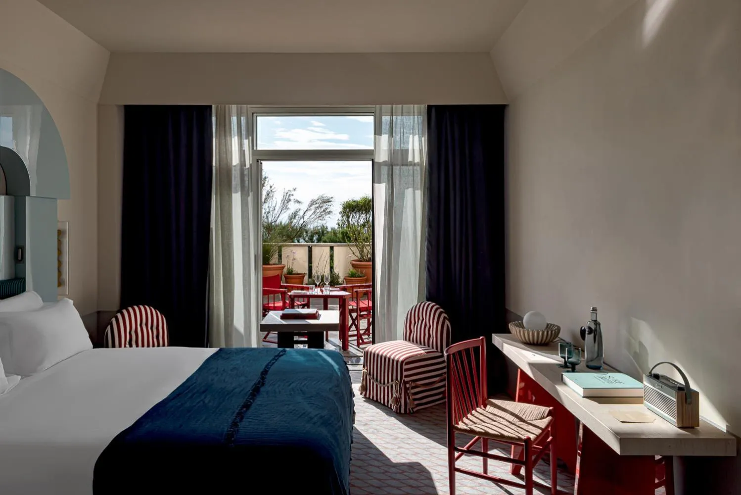 Patio, Bed in Le Regina Biarritz Hotel & Spa MGallery Hotel Collection
