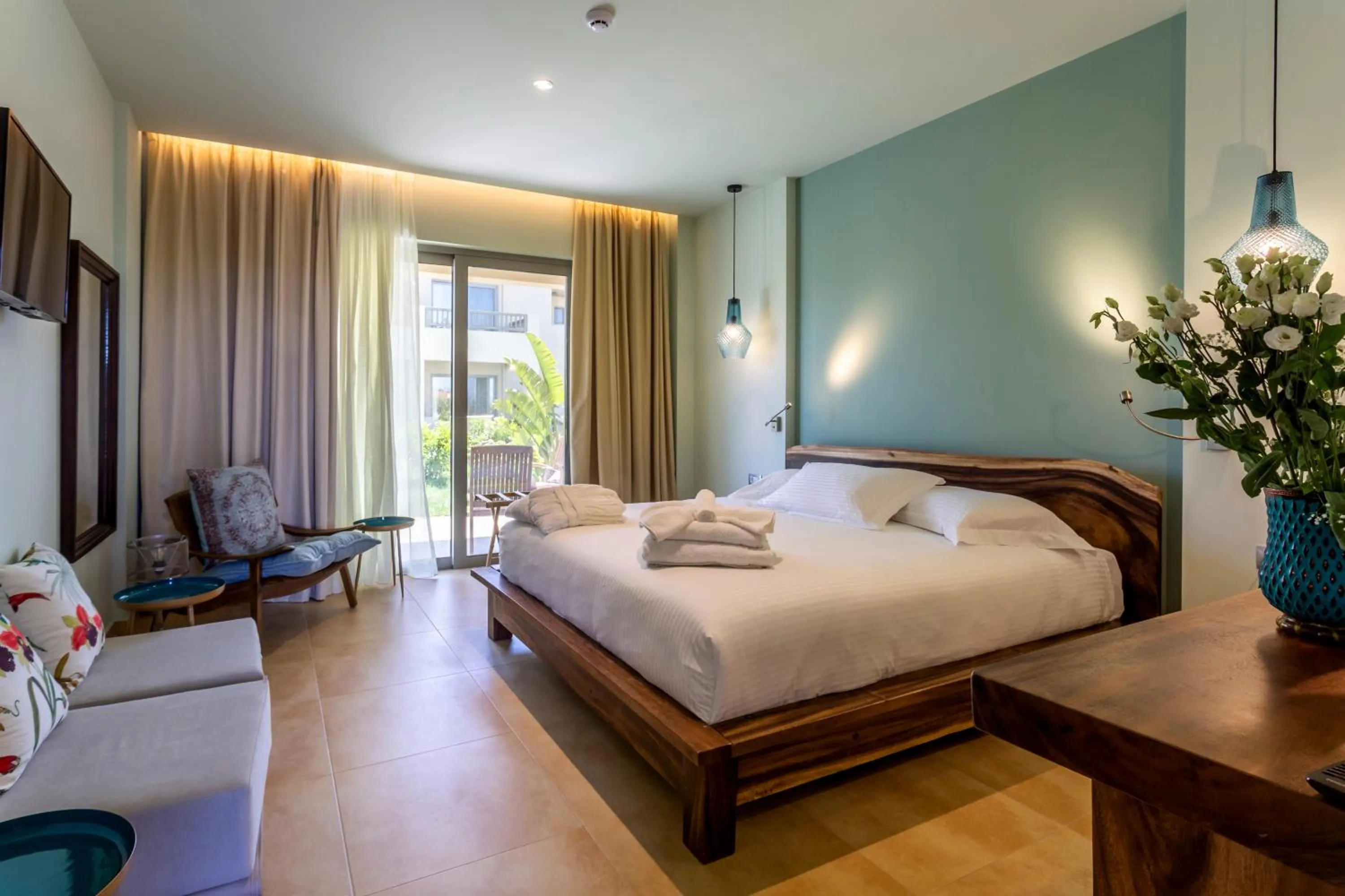 Elysian Luxury Hotel and Spa