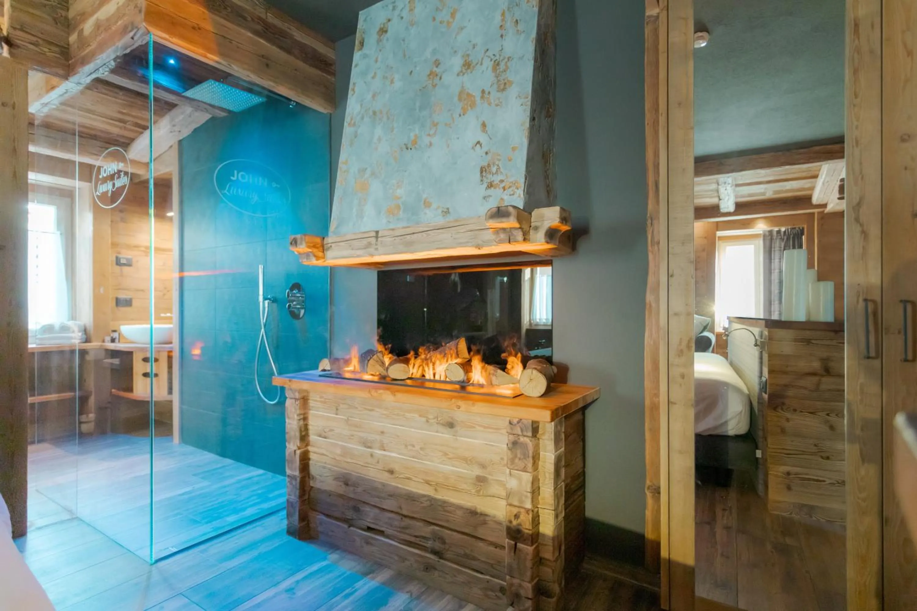 Bed in John Luxury Suites