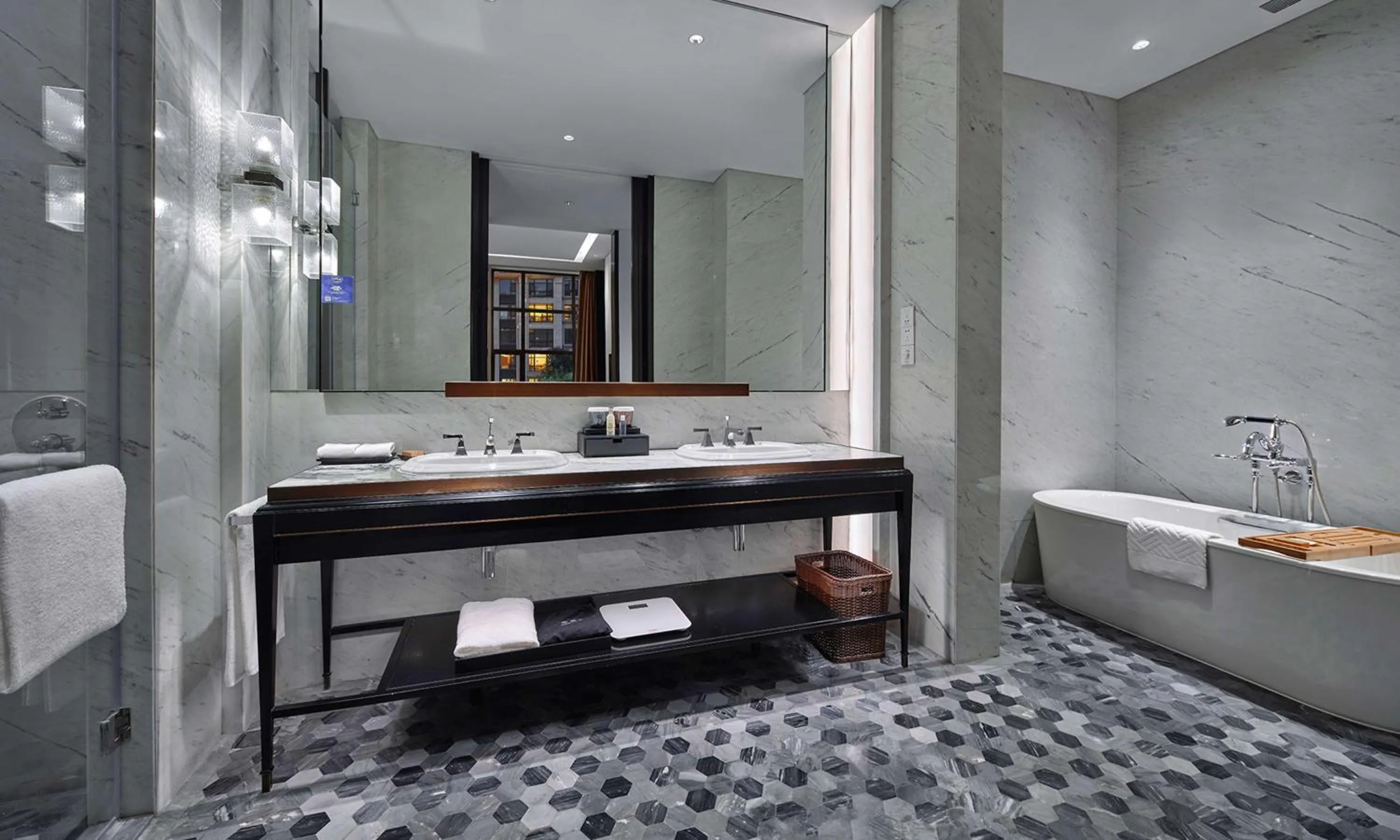 Bathroom in Hilton Beijing Daxing