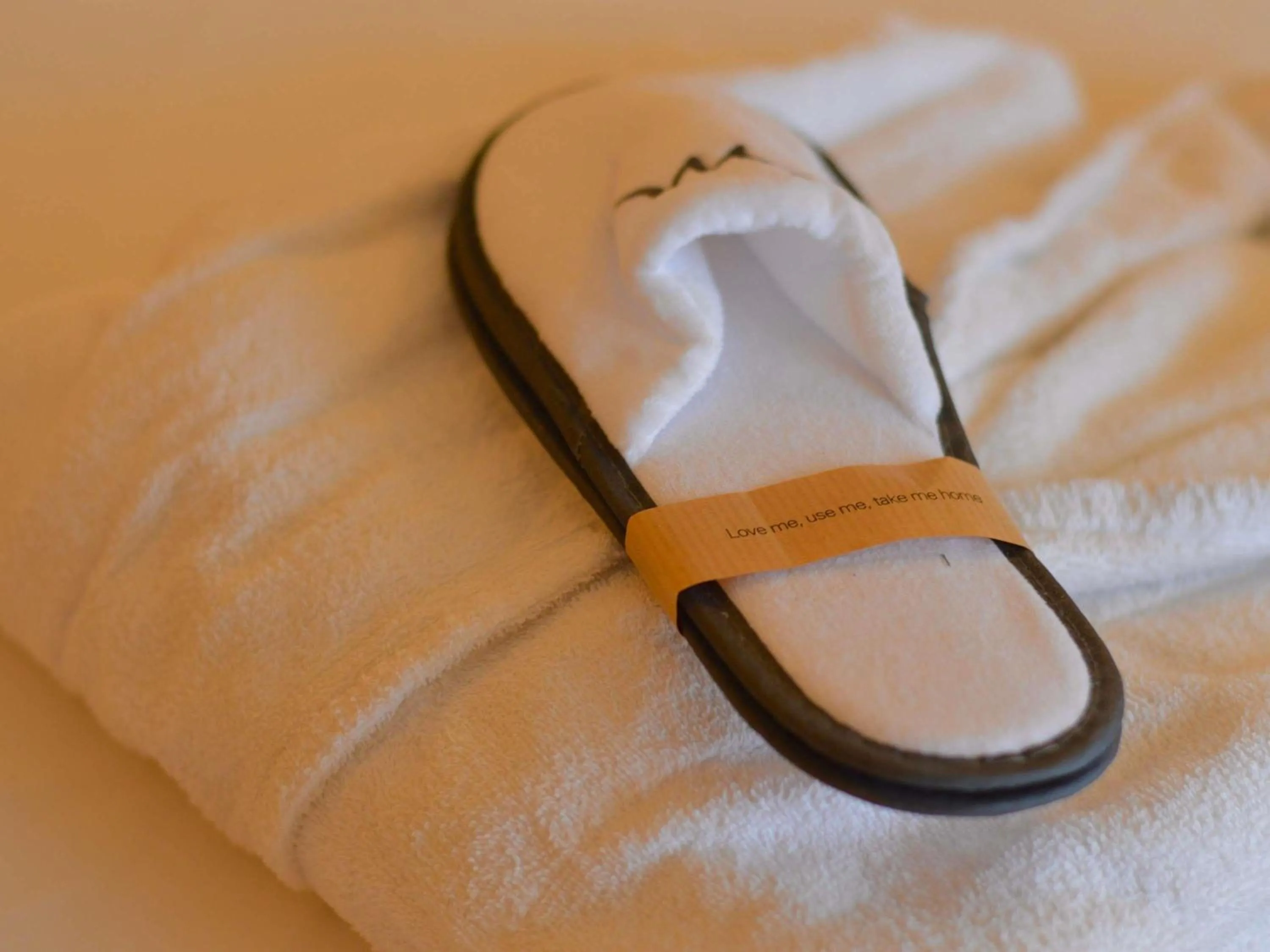 Bedroom, Bed in Mercure Auxerre Autoroute du Soleil