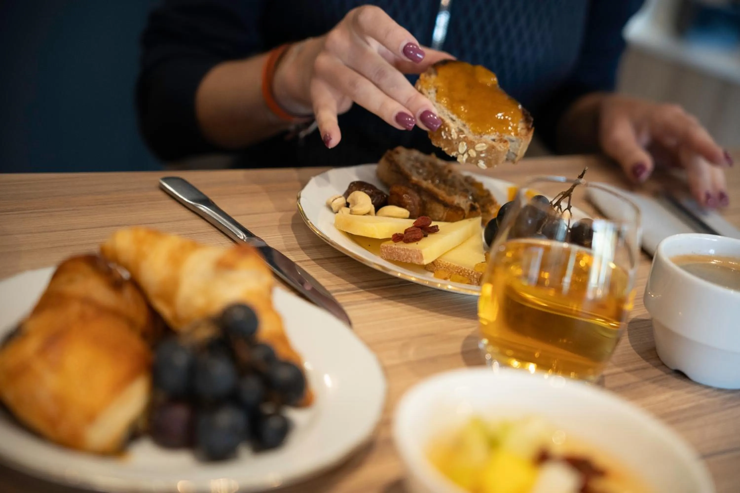 Breakfast in Mercure Auxerre Autoroute du Soleil