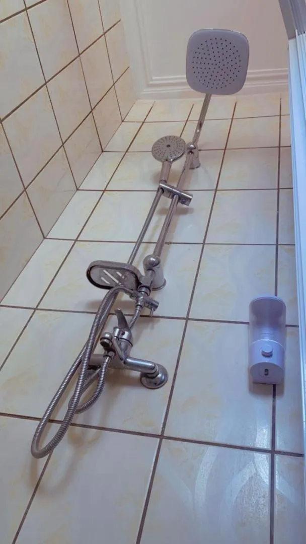 Bathroom in Résidences hôtelières Micheline et Emile BASTOS