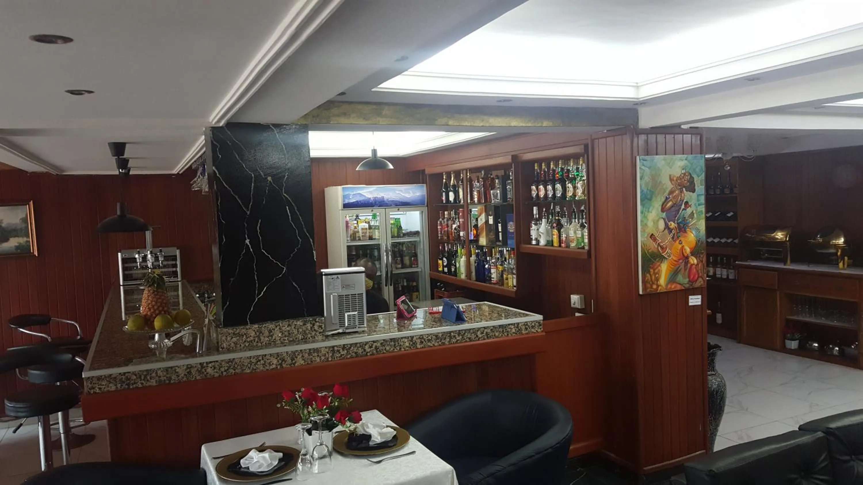 Restaurant/places to eat in Résidences hôtelières Micheline et Emile BASTOS