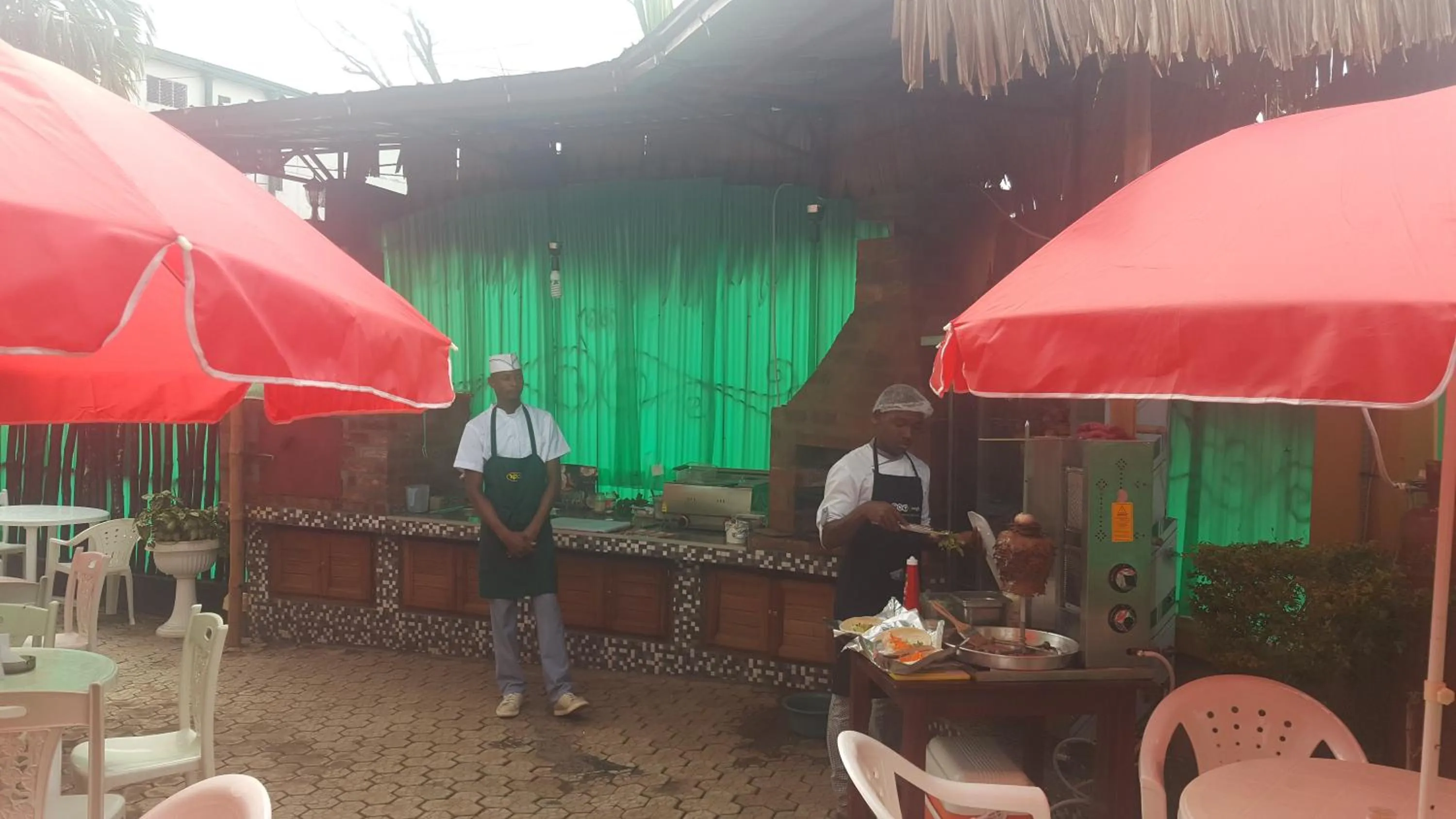 Garden in Résidences hôtelières Micheline et Emile BASTOS