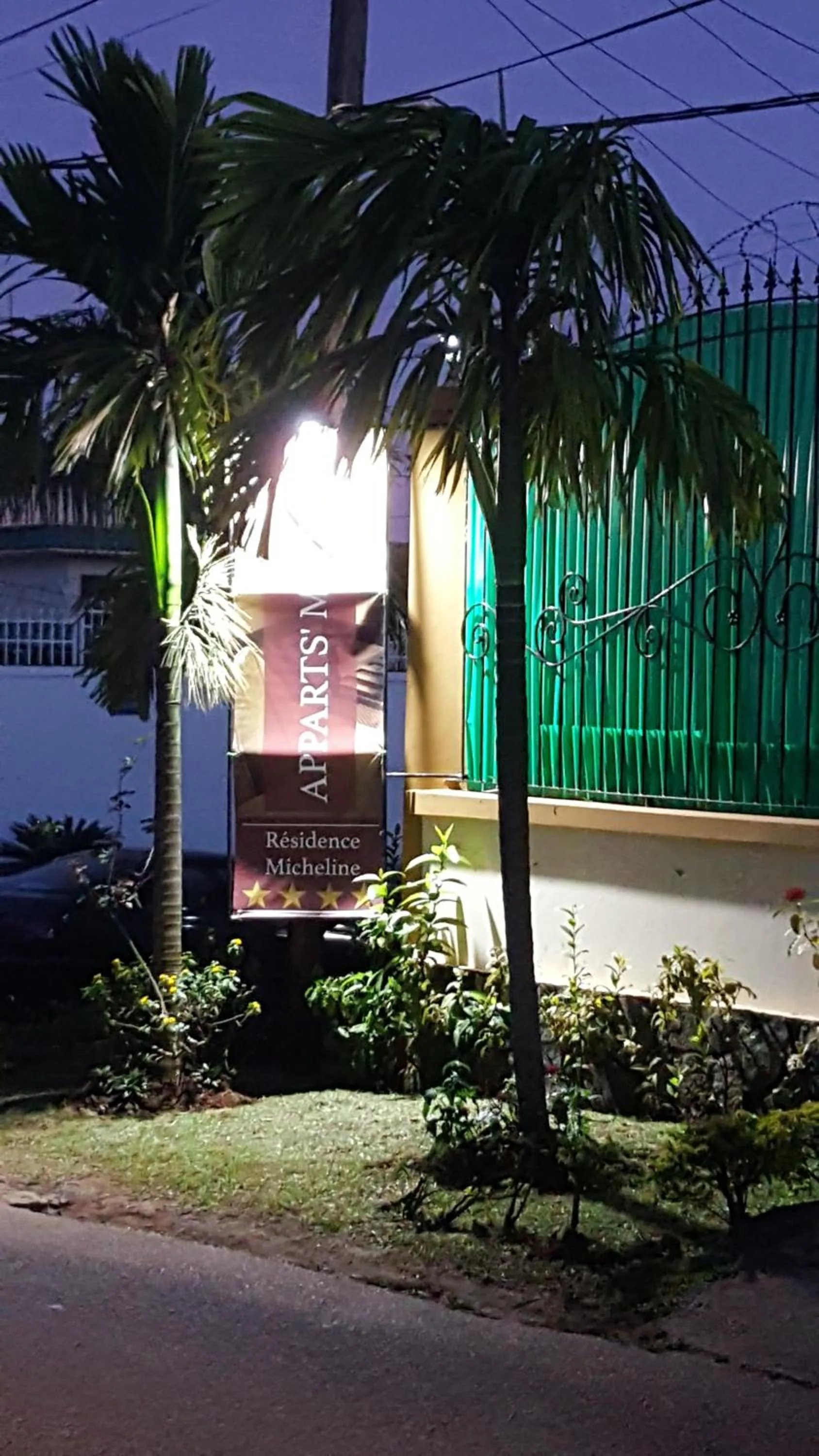 Property logo or sign in Résidences hôtelières Micheline et Emile BASTOS