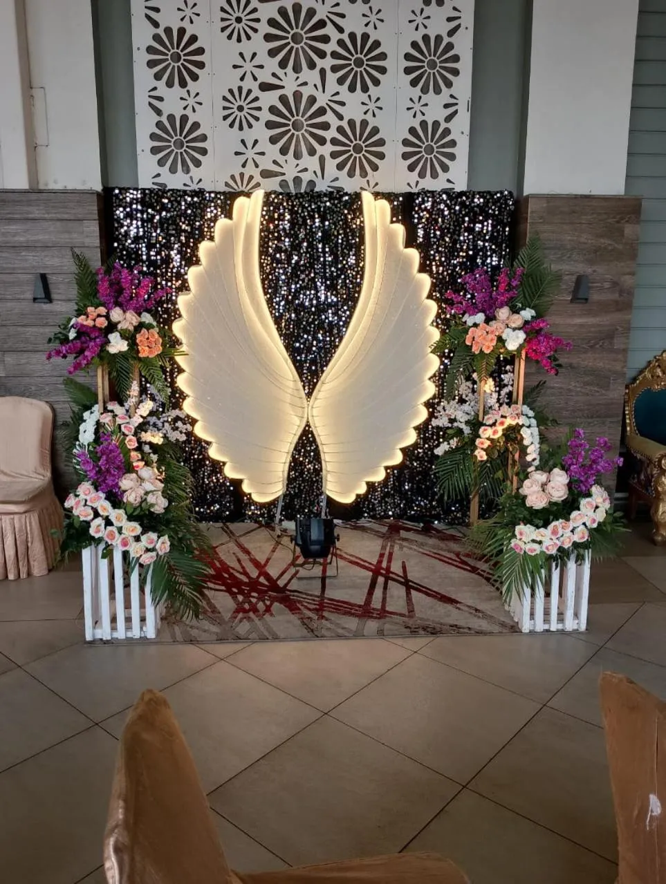 Decorative detail in Hotel Pushpak