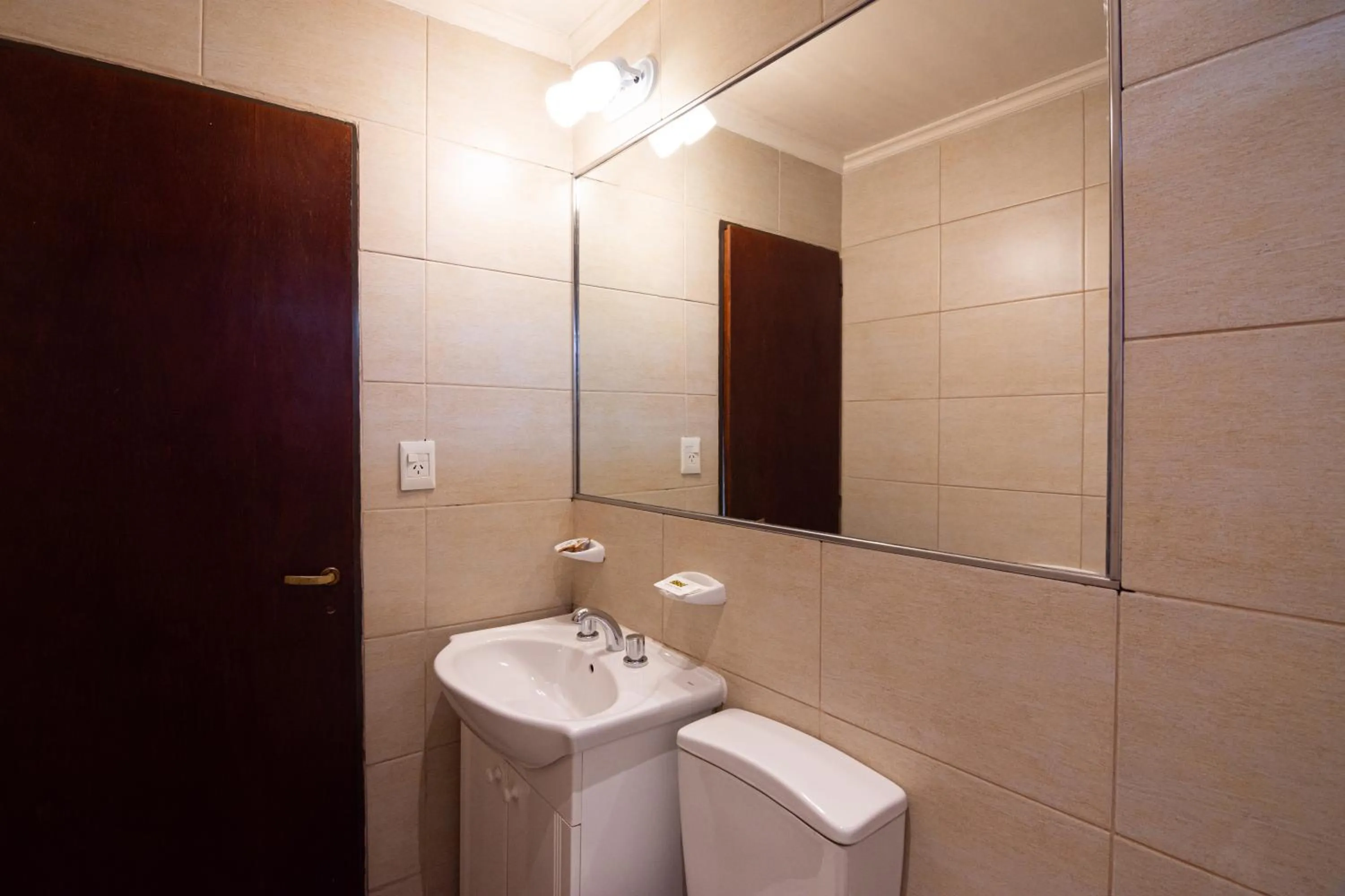 Bathroom in Fitz Roy Hostería de Montaña - El Chaltén