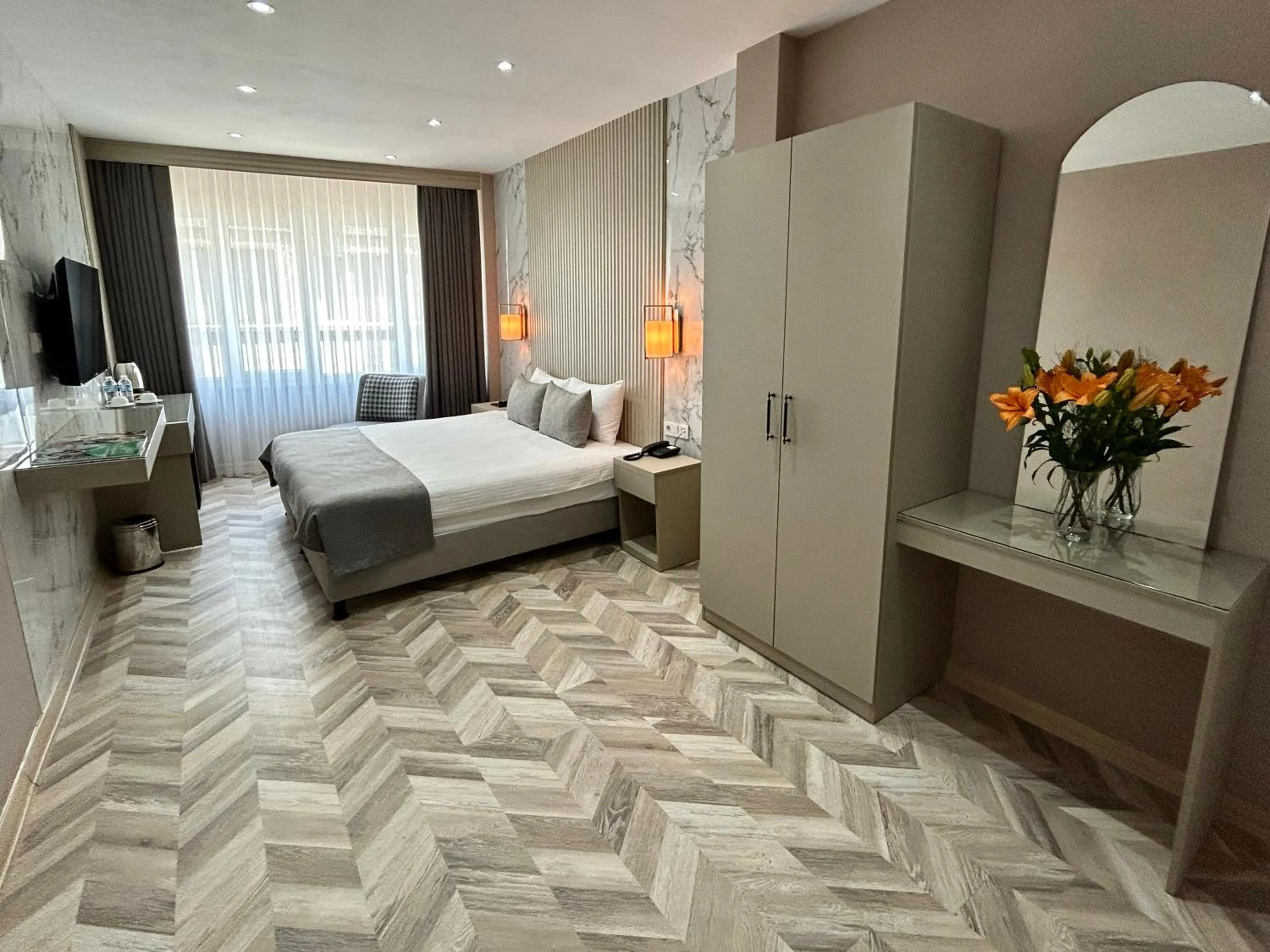 Bed in The Roomy Hotel Nişantaşı