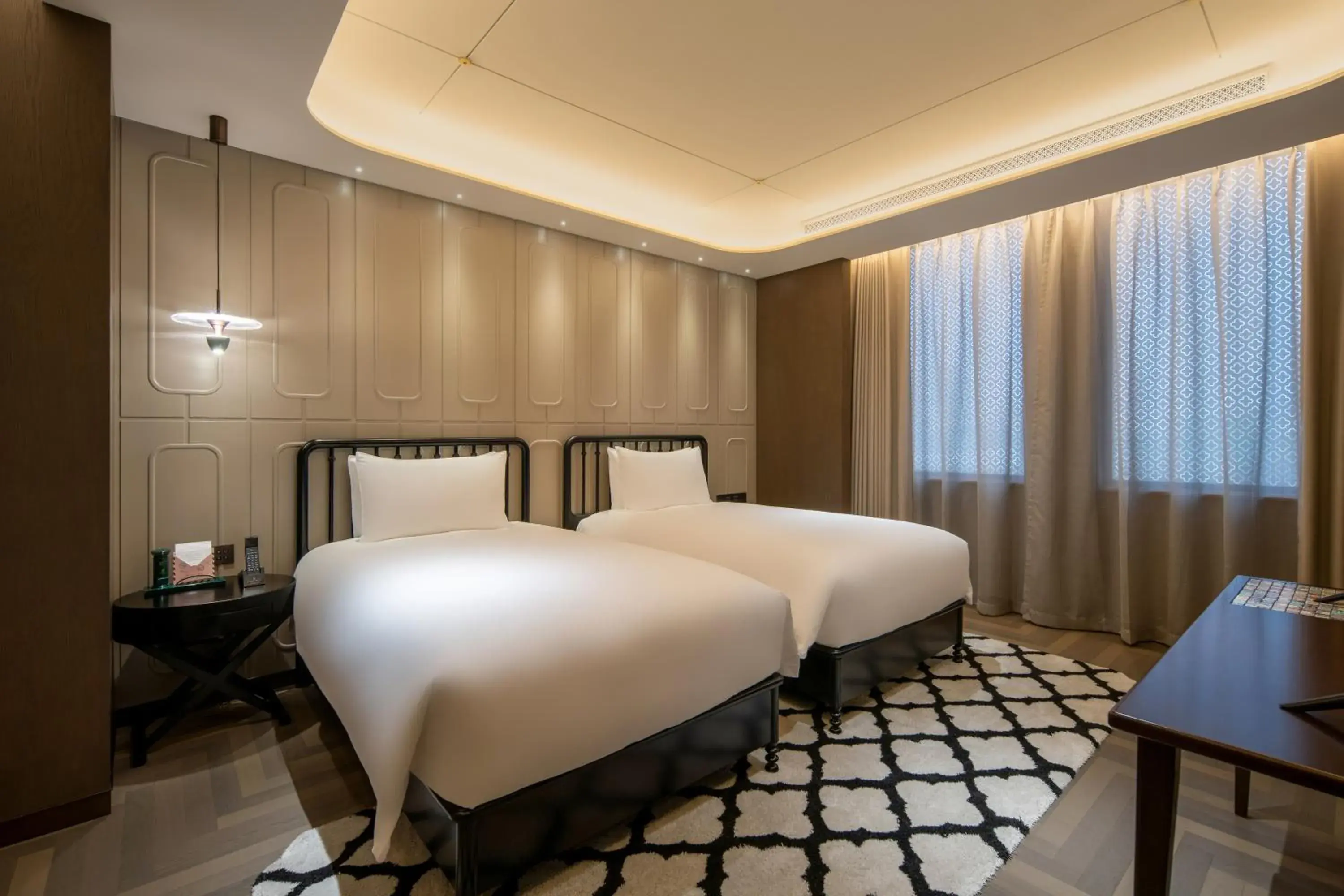 Deluxe Double or Twin Room in Xiamen Lujiang Harbourview Hotel Deluxe Double or Twin Room in Xiamen Lujiang Harbourview Hotel