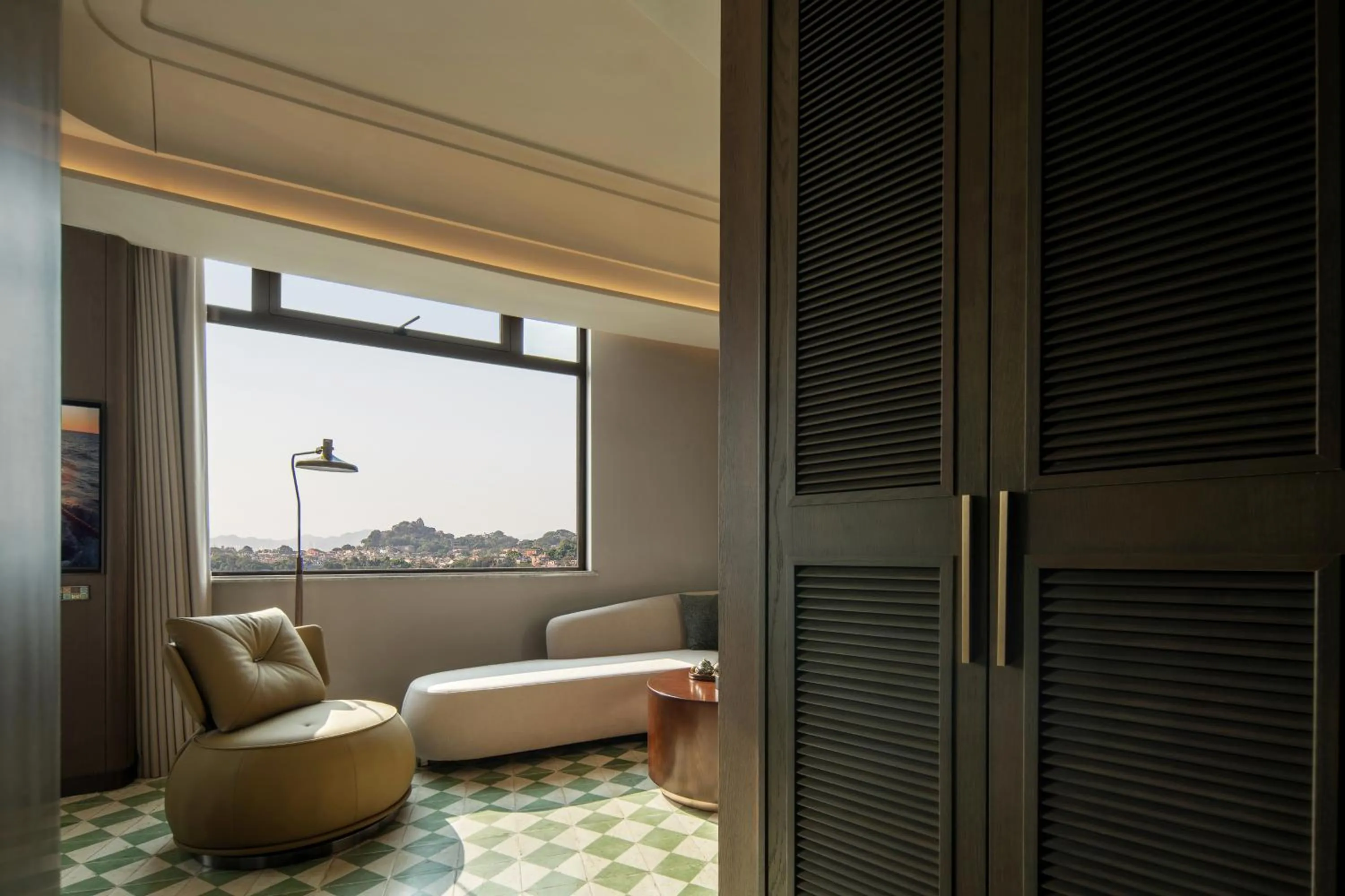 Xiamen Lujiang Harbourview Hotel