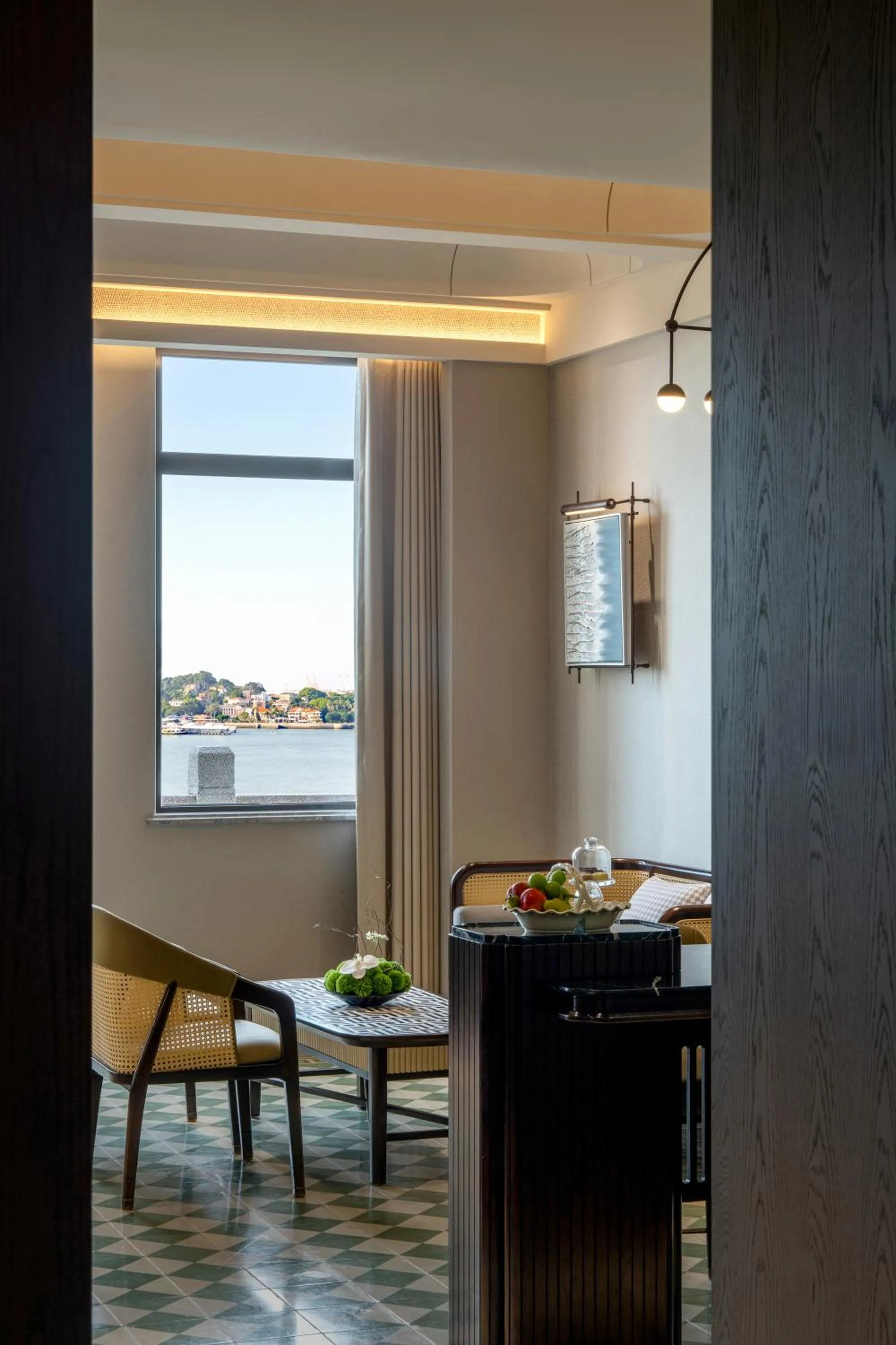 Xiamen Lujiang Harbourview Hotel