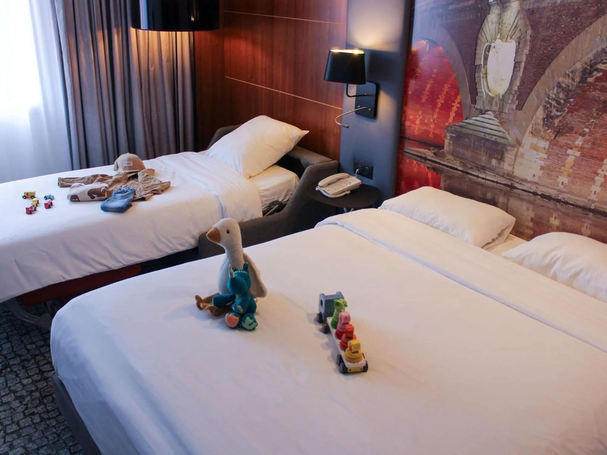 Bed in Hotel Mercure Toulouse Centre Compans