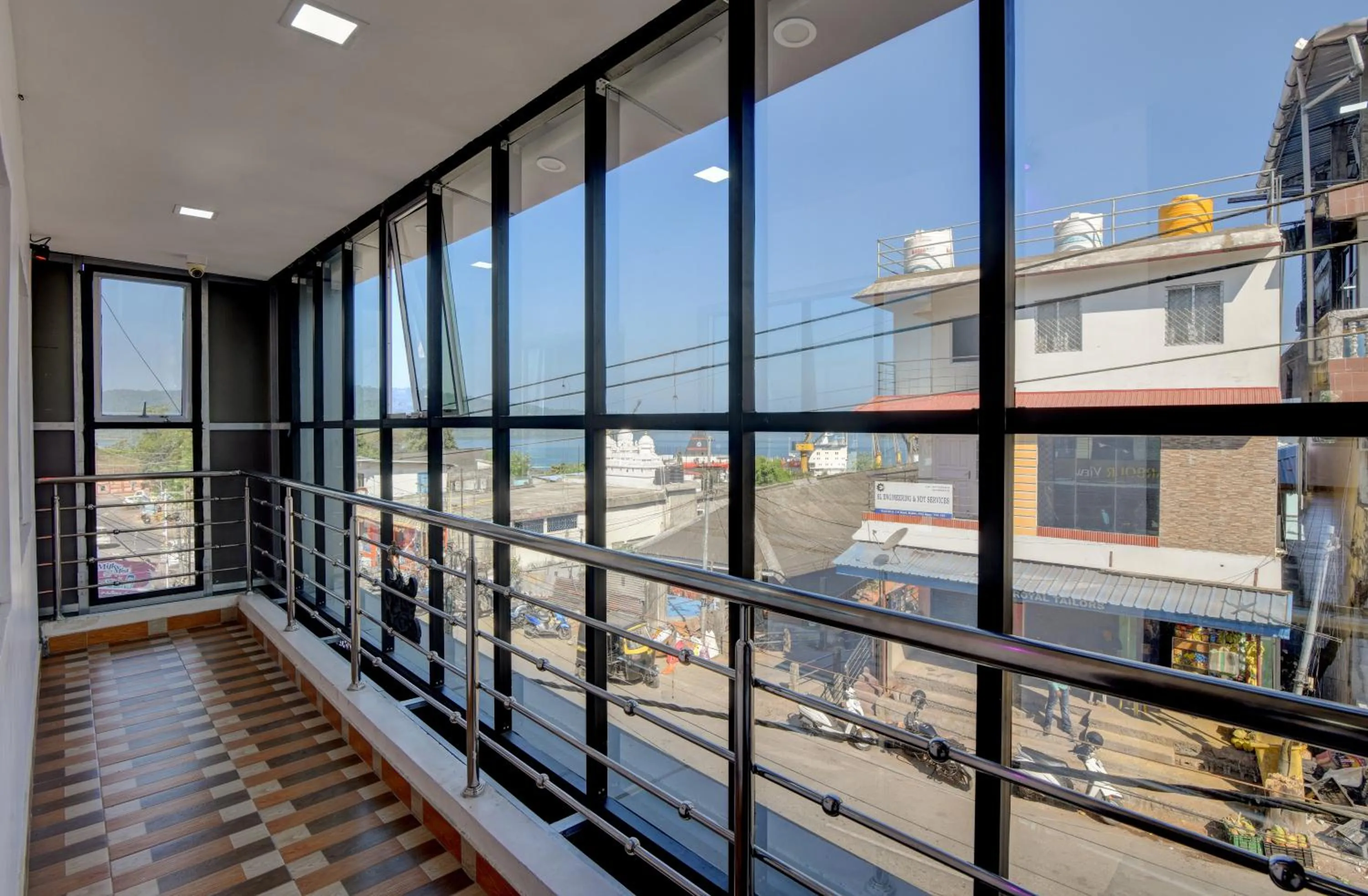 Balcony/Terrace in HOTEL HARBOUR VIEW