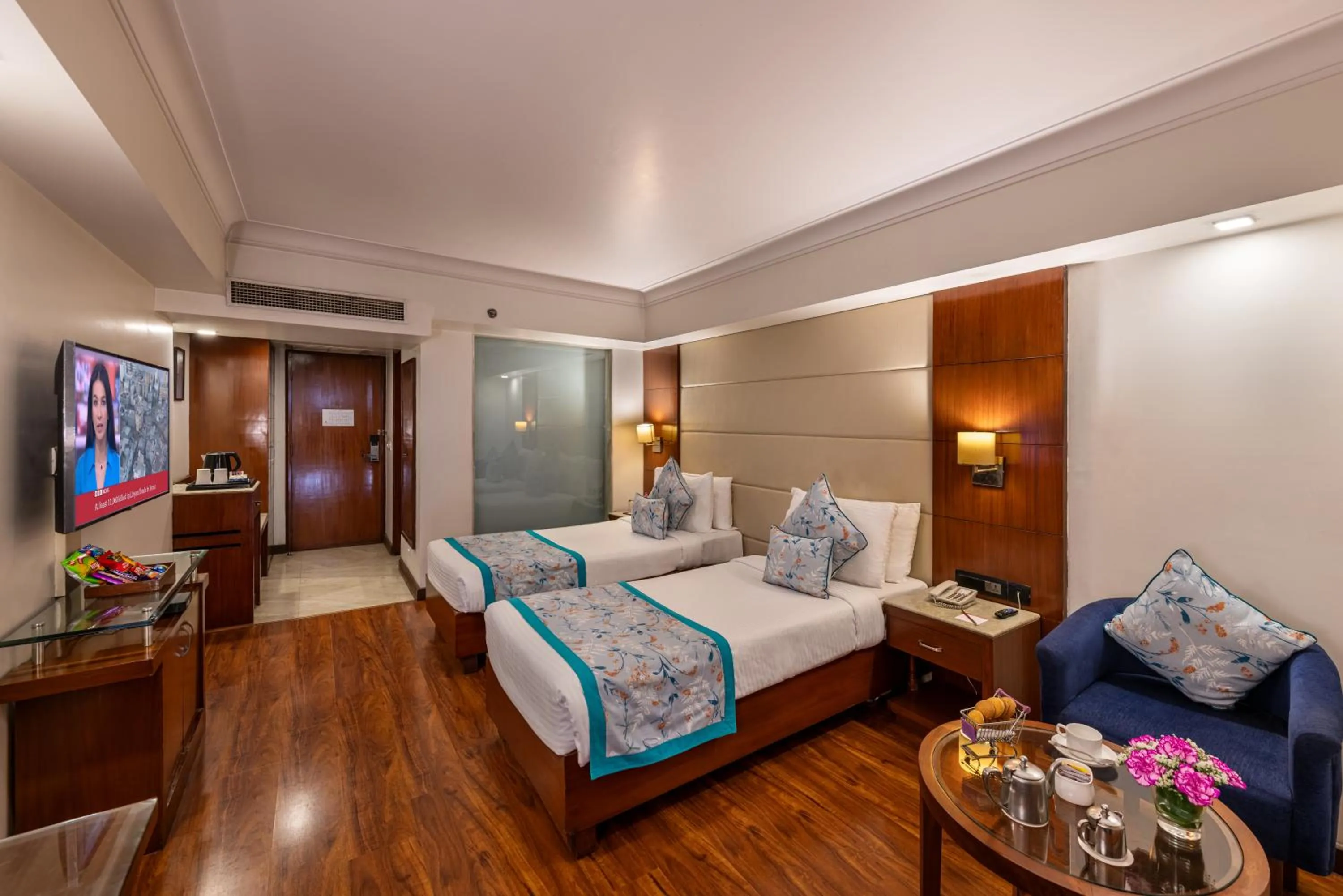 Bedroom, Bed in Lords Plaza Jaipur