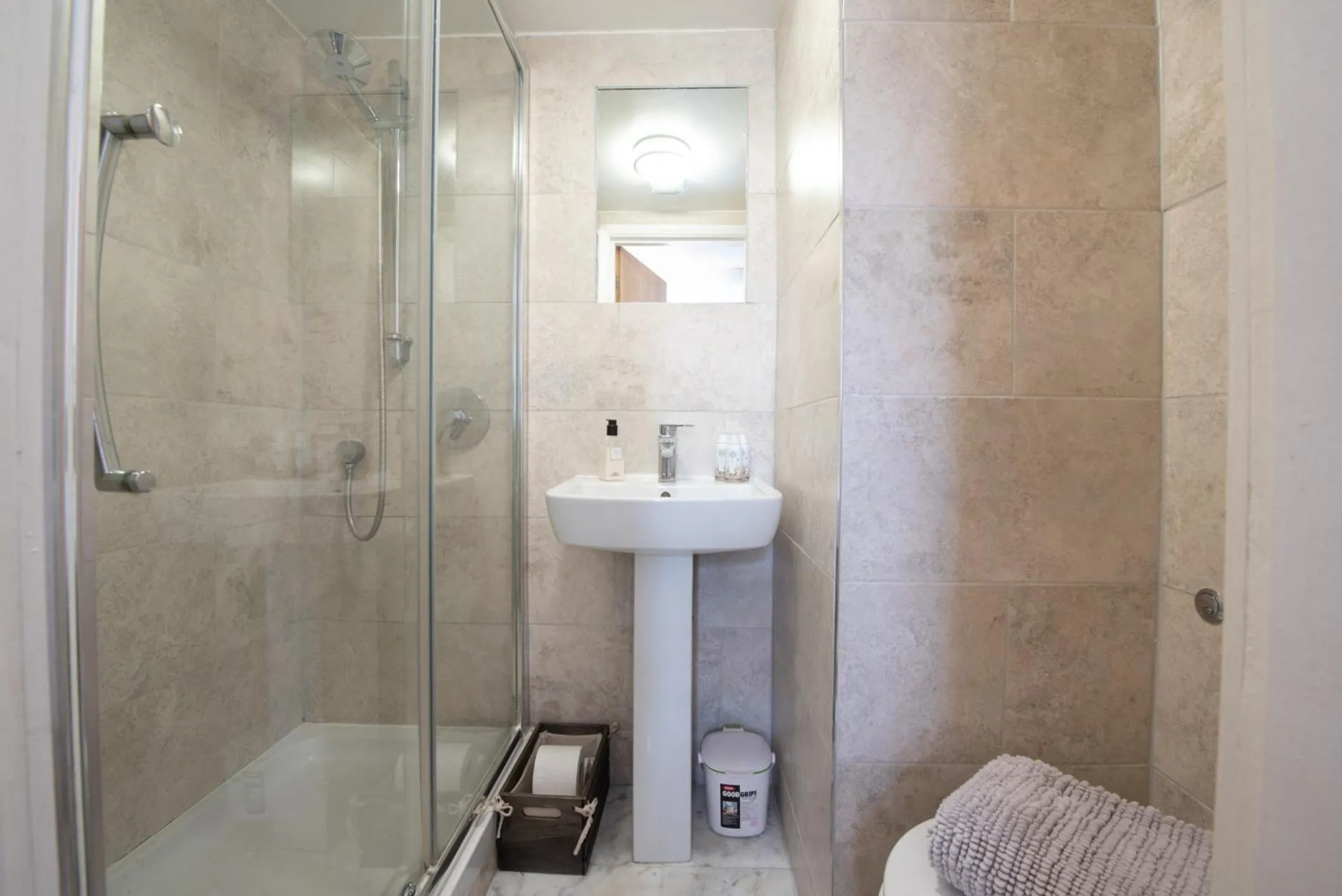 Cumberland Street, Victoria