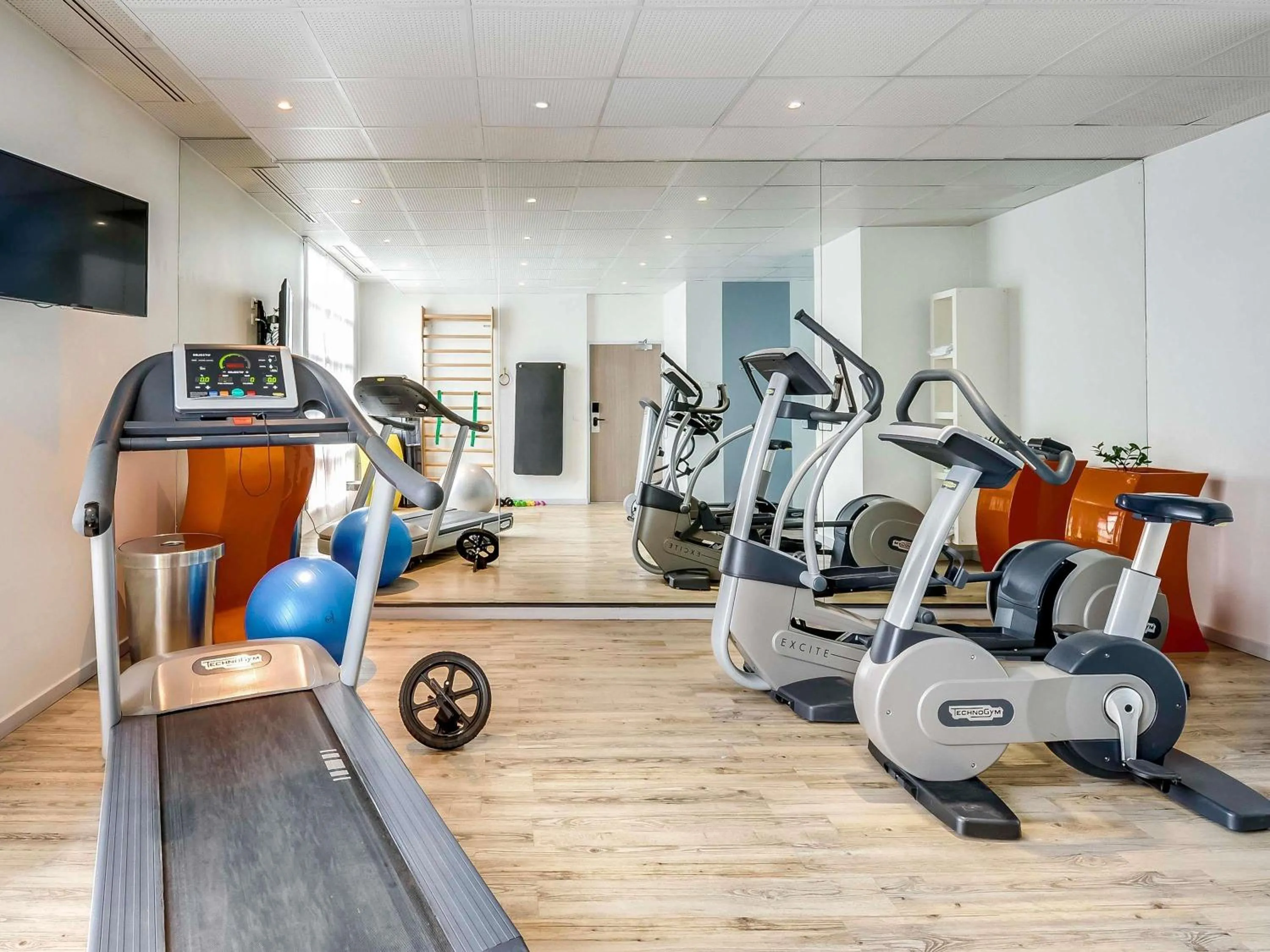 Fitness centre/facilities in Novotel Suites Paris Montreuil Vincennes