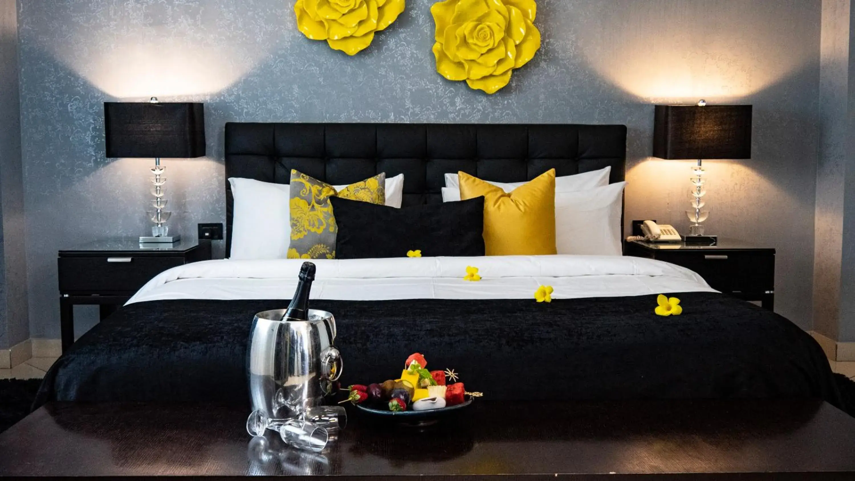 Executive Suite - single occupancy in Oak Plaza Hotels East Airport Executive Suite - single occupancy in Oak Plaza Hotels East Airport