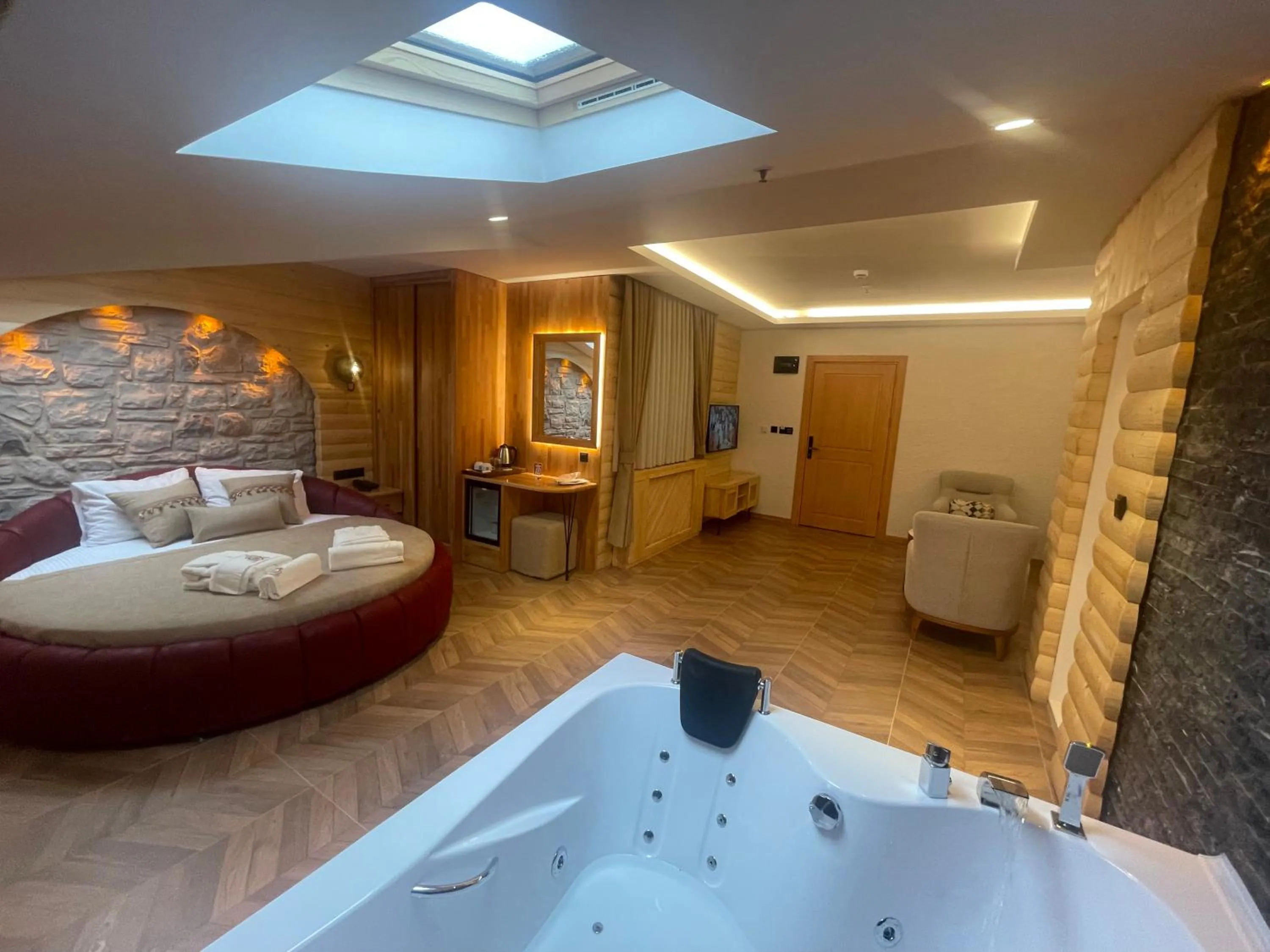 Bed in Gumus Palace Hotel