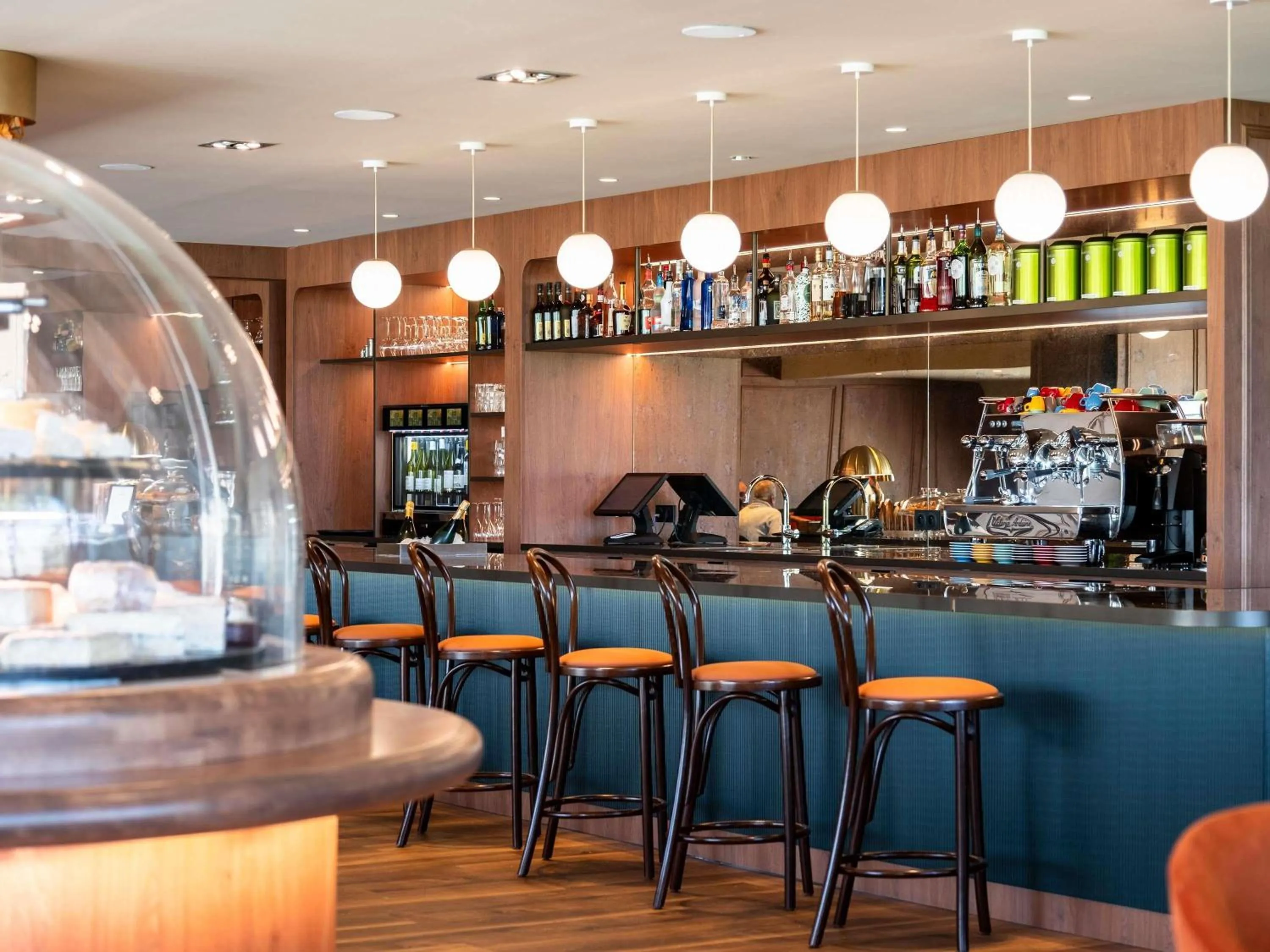 Restaurant/places to eat in Mercure Bayeux Omaha Beach