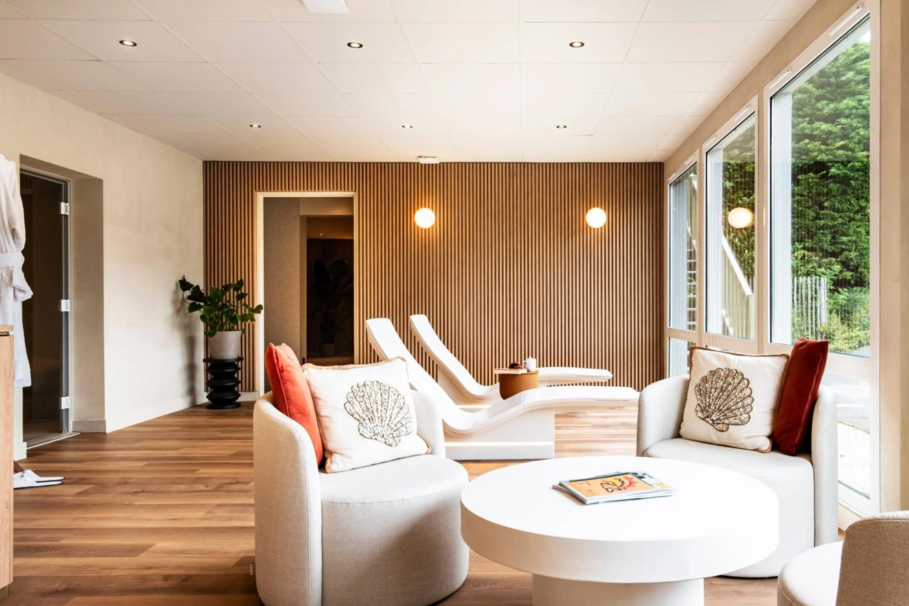 Spa and wellness centre/facilities in Mercure Bayeux Omaha Beach