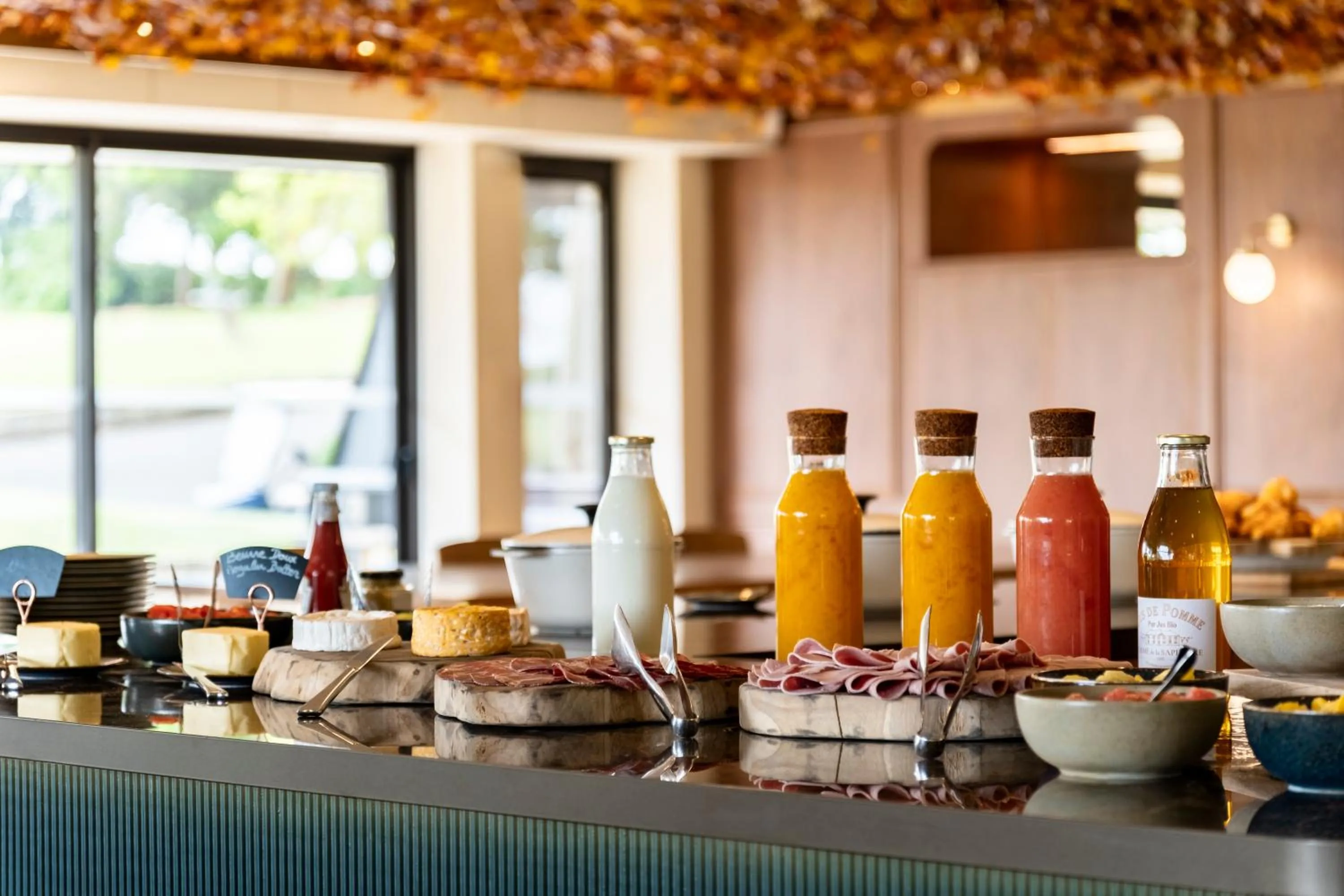 Breakfast in Mercure Bayeux Omaha Beach