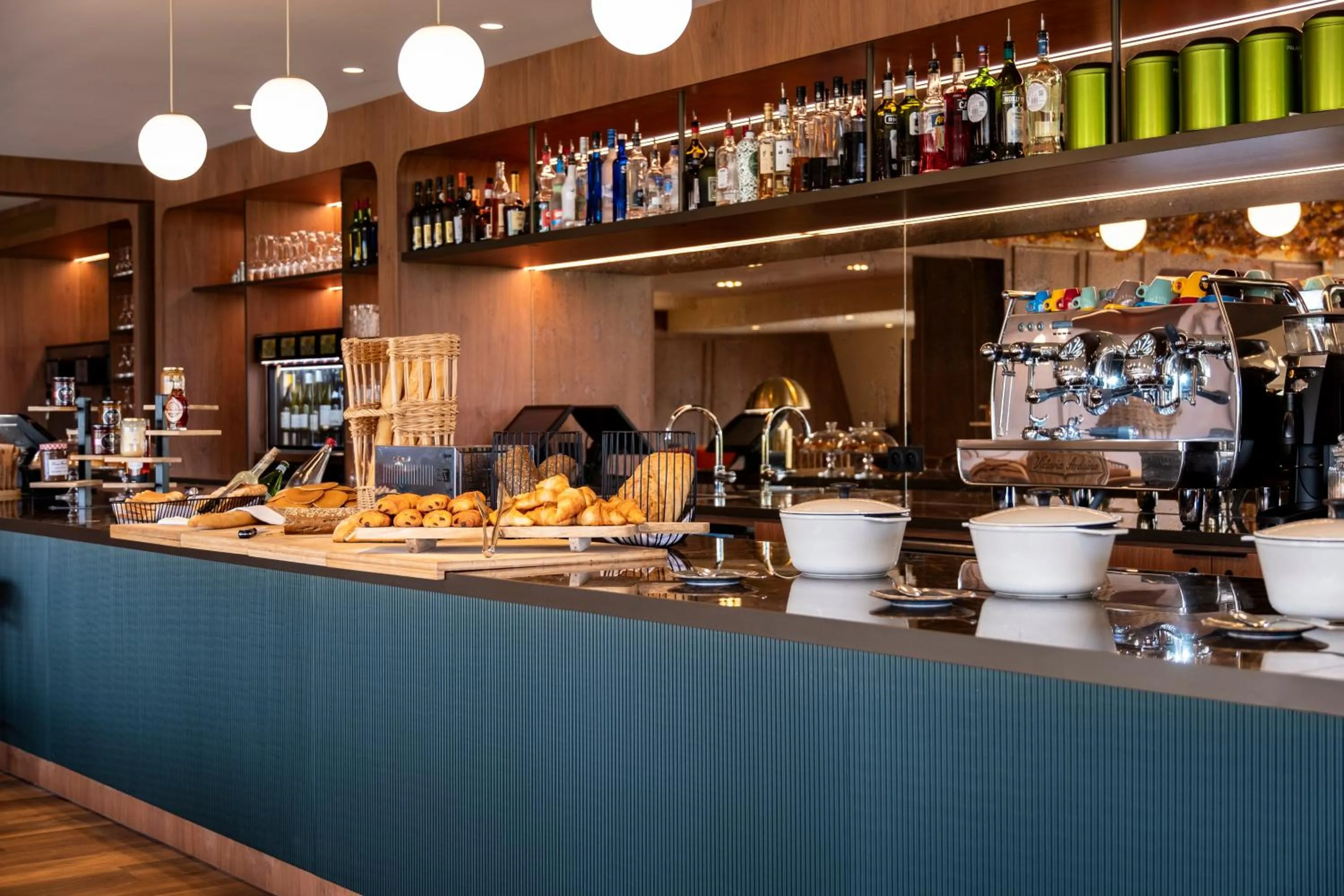 Breakfast in Mercure Bayeux Omaha Beach