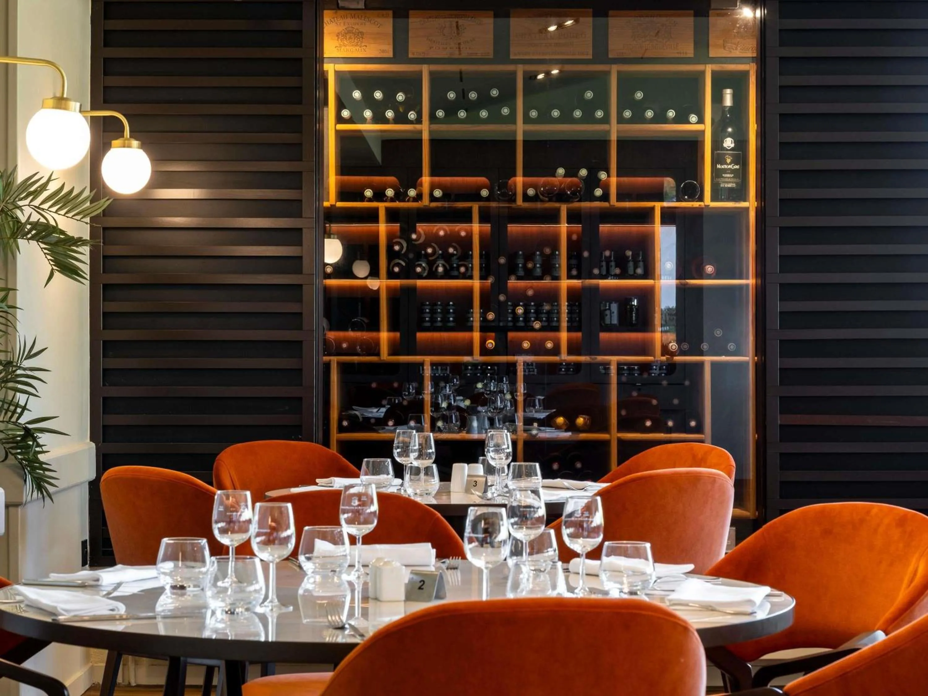 Property building in Mercure Bayeux Omaha Beach