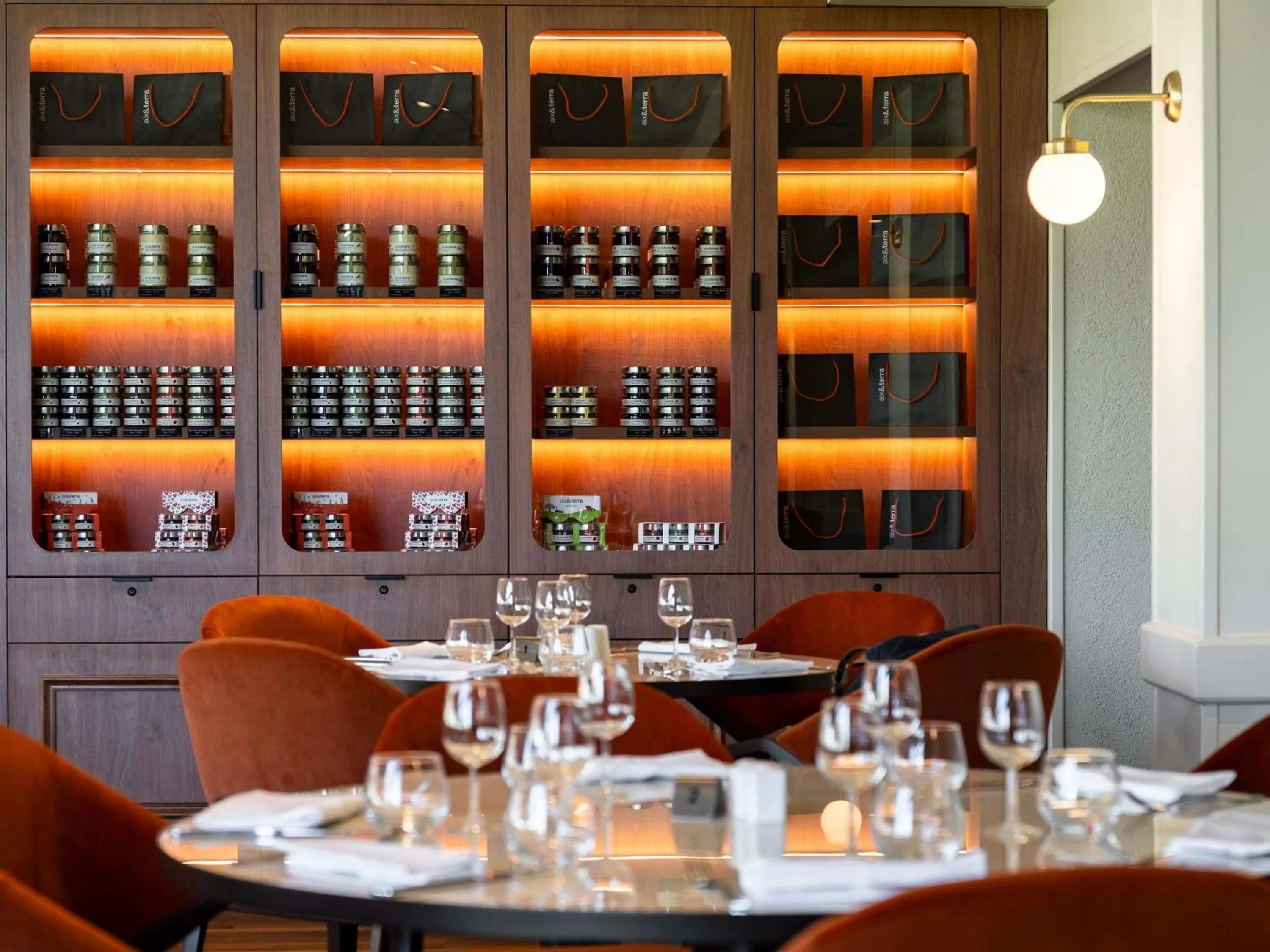 Restaurant/places to eat in Mercure Bayeux Omaha Beach