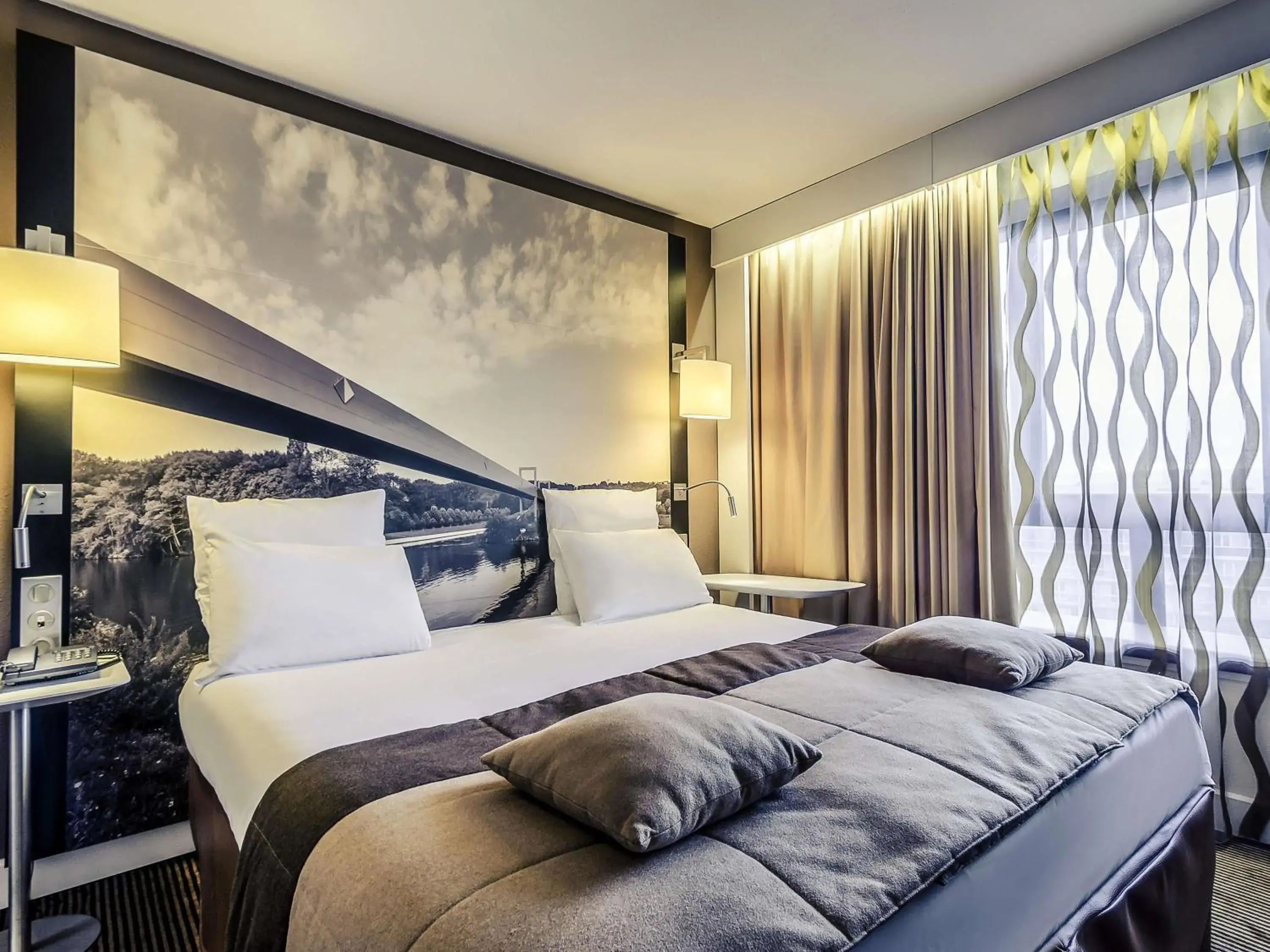 Classic Double Room in Mercure Cergy Pontoise Centre Classic Double Room in Mercure Cergy Pontoise Centre