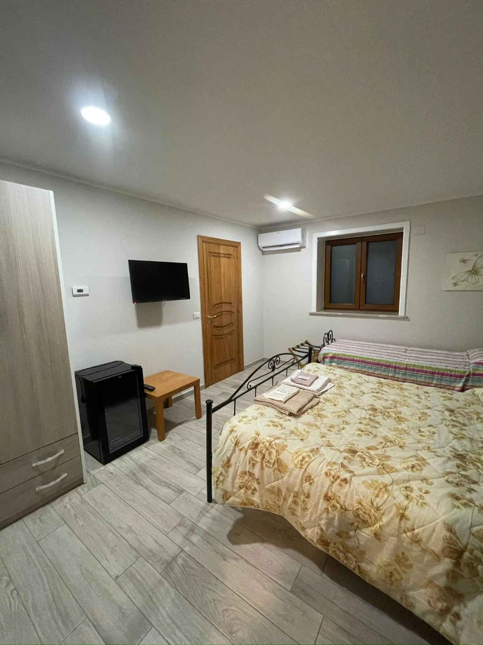 Bed in VILLA IZZO B&B