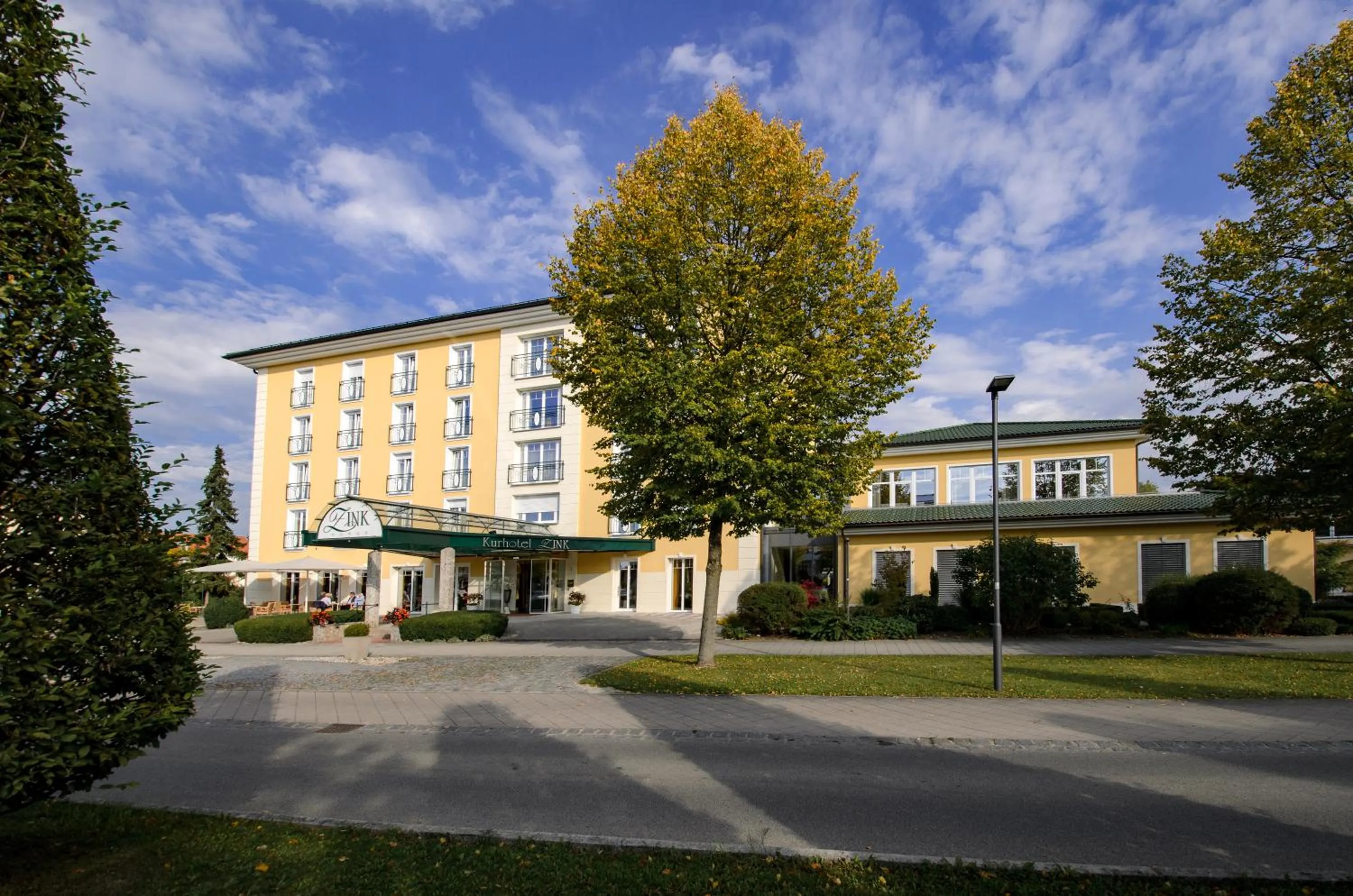 Facade/entrance in Kurhotel Zink e. K.