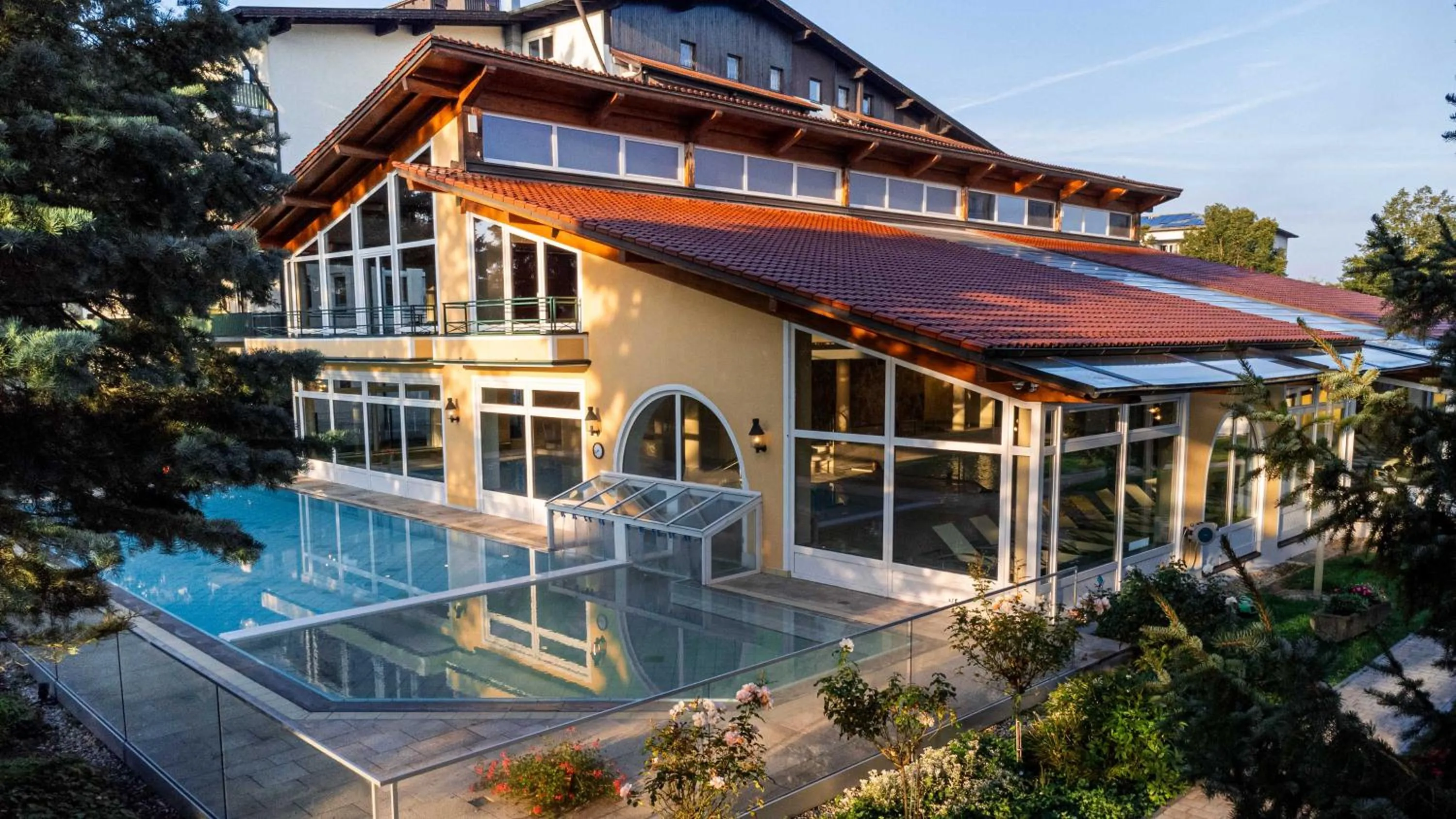 Swimming pool in Kurhotel Zink e. K.