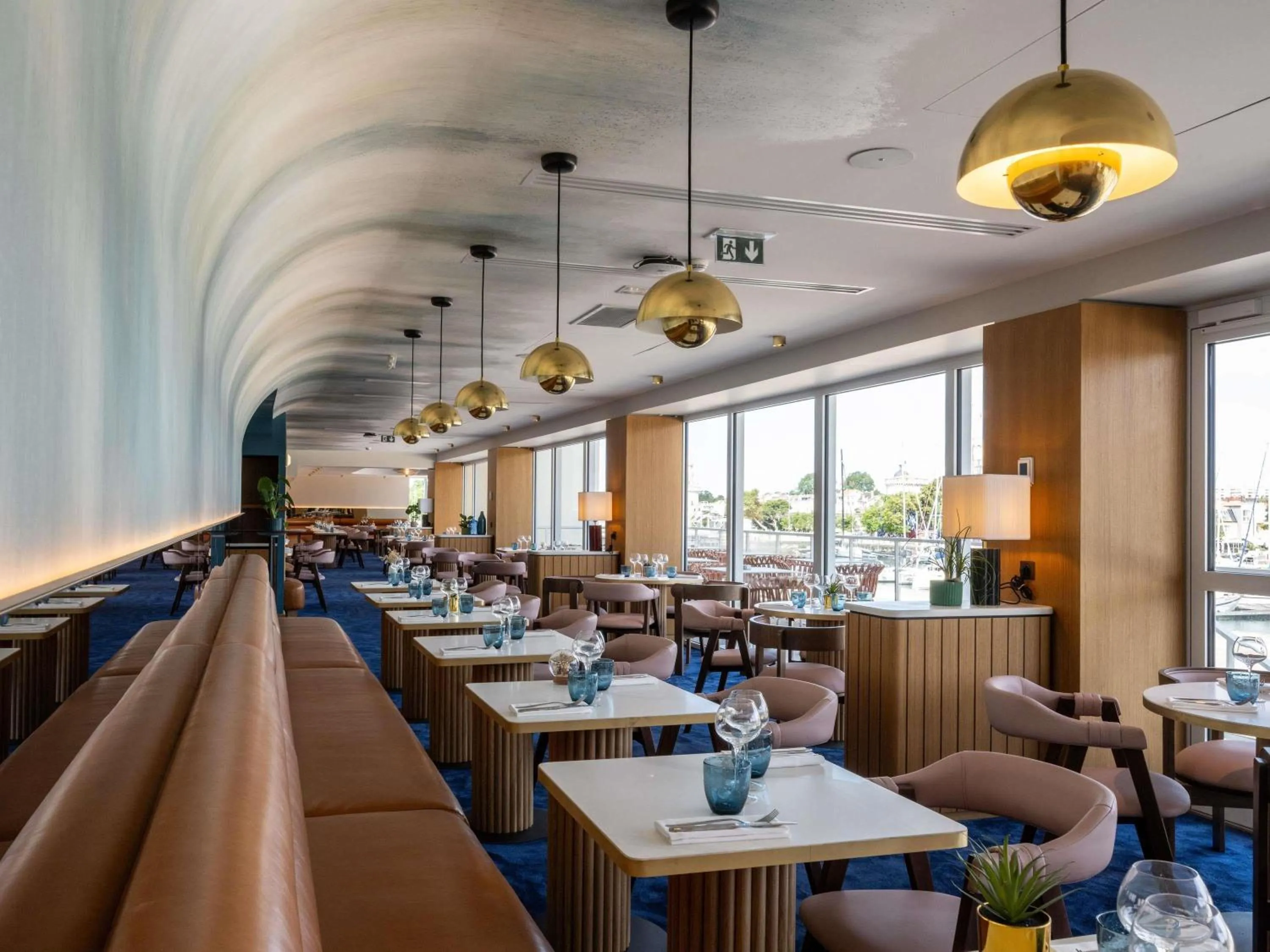 Property building in Mercure La Rochelle Vieux Port