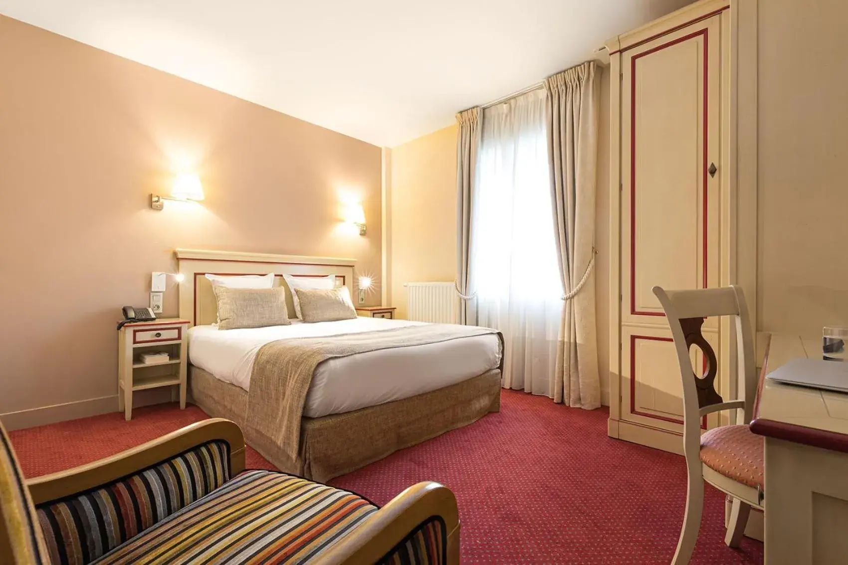 Comfort Double Room in Hôtel Spa Thermalia Comfort Double Room in Hôtel Spa Thermalia