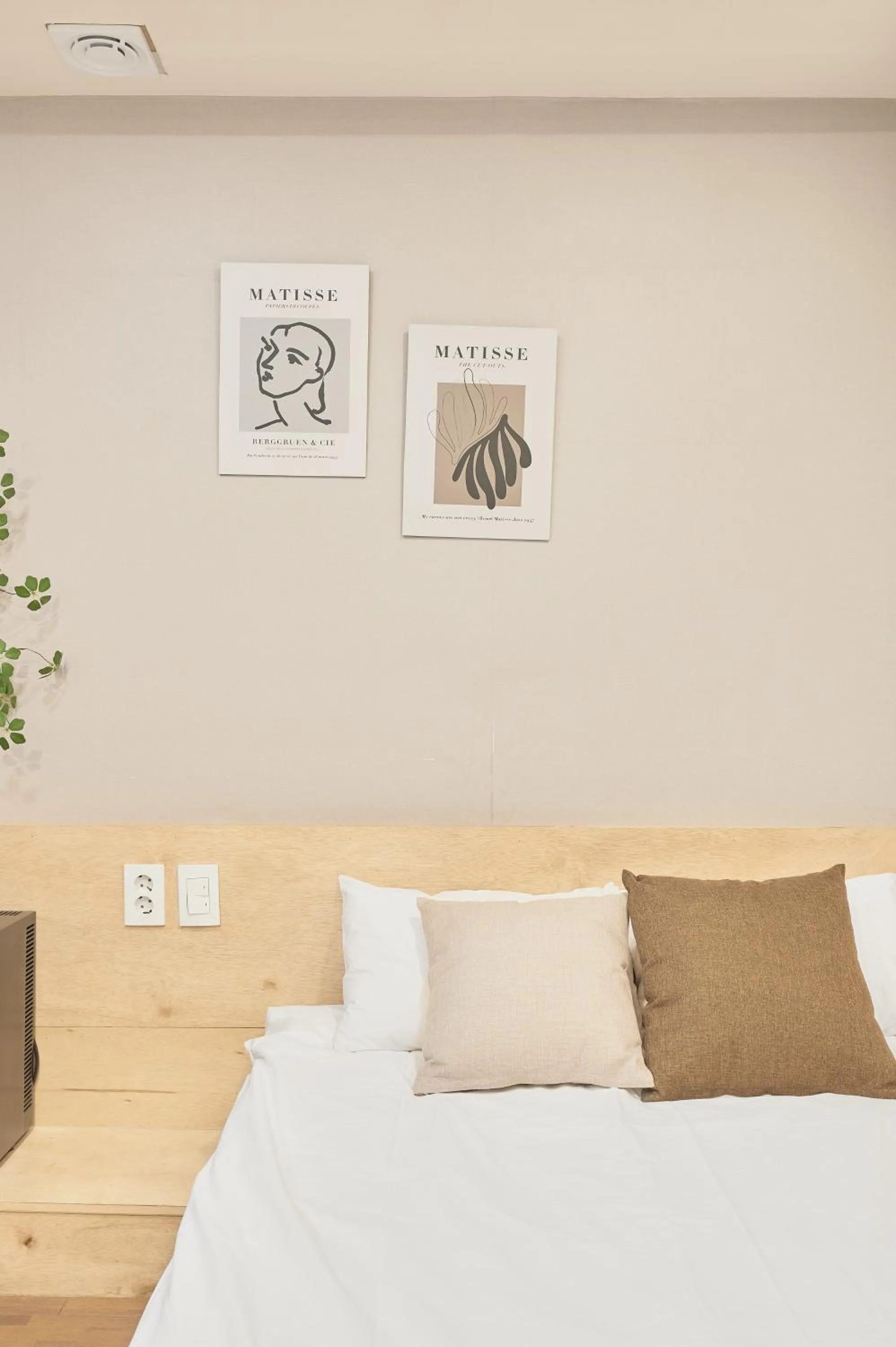 Bed in Dawoo House 2 in Hongdae