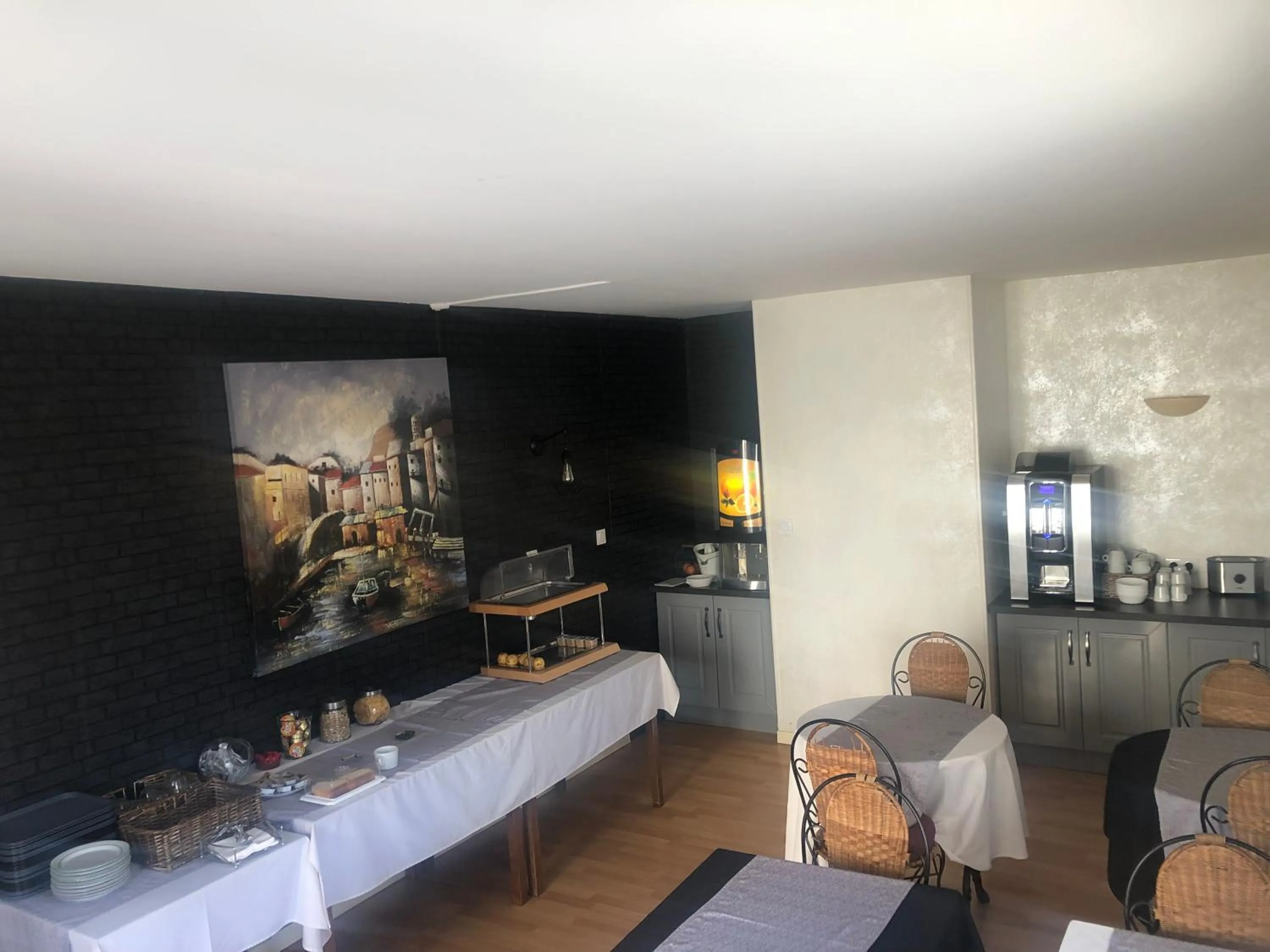 Logis Hôtels - Hôtel et Restaurant Les Cordeliers