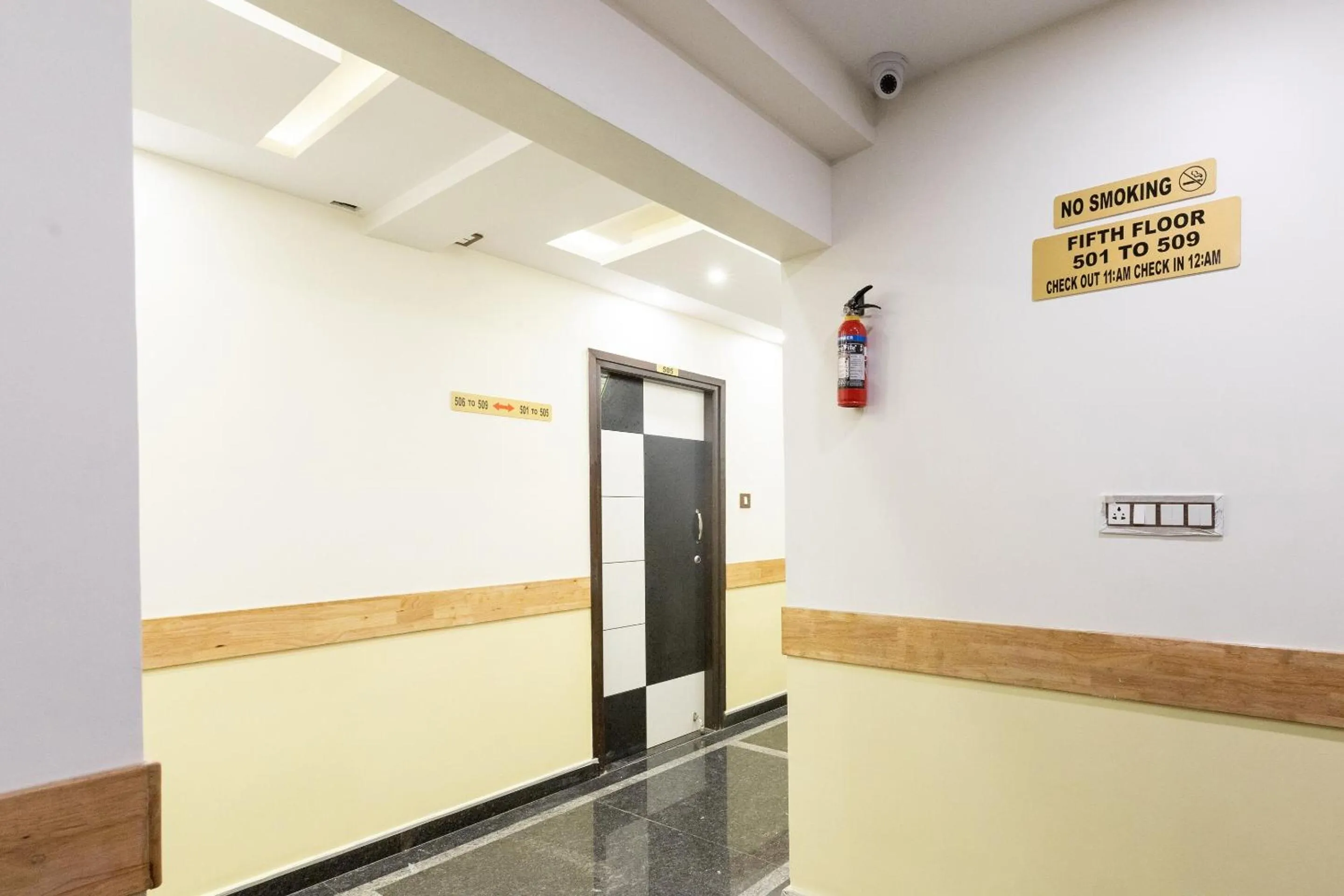 Lobby or reception in Capital O Regal suites