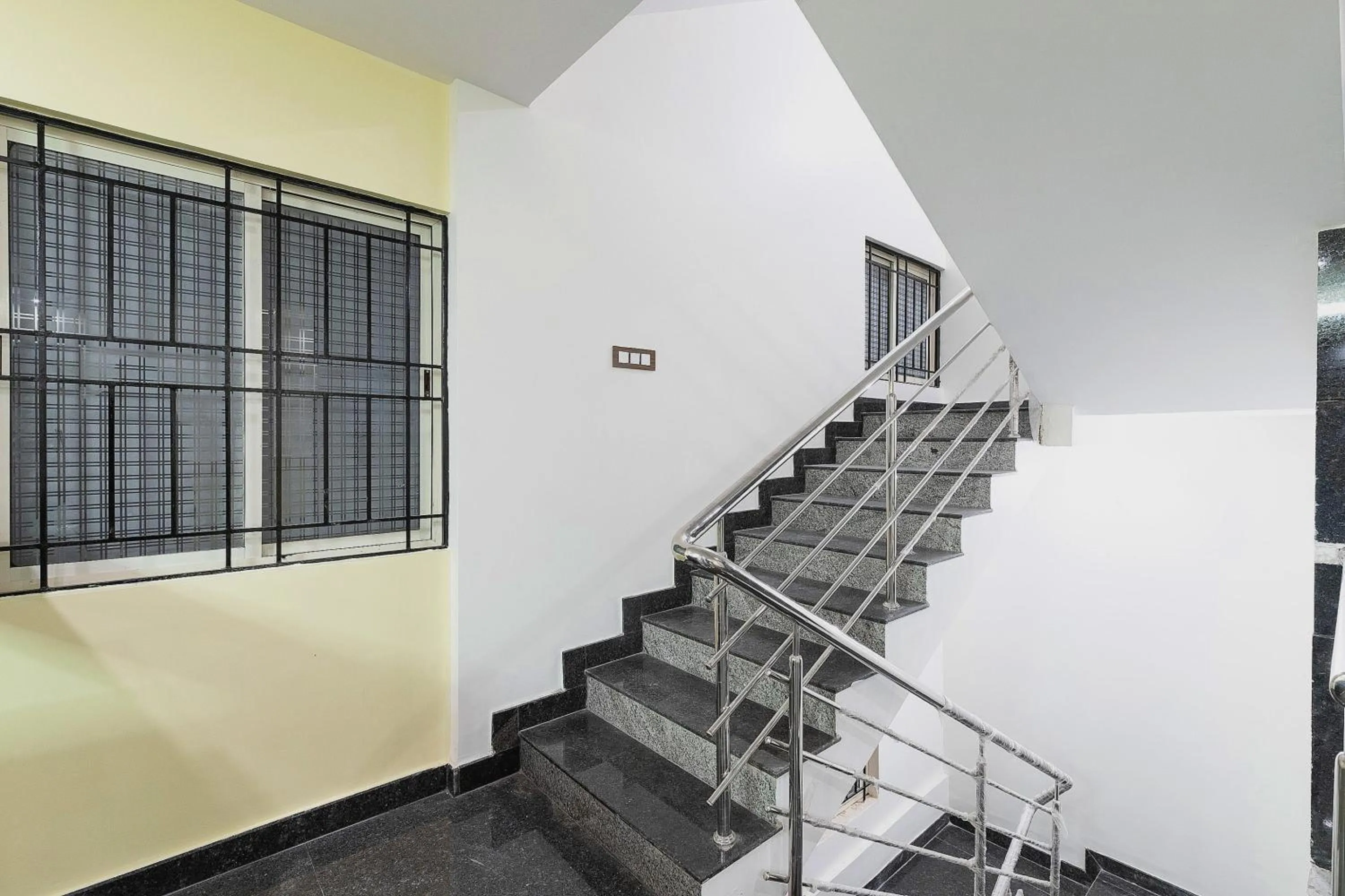 Lobby or reception in Capital O Regal suites