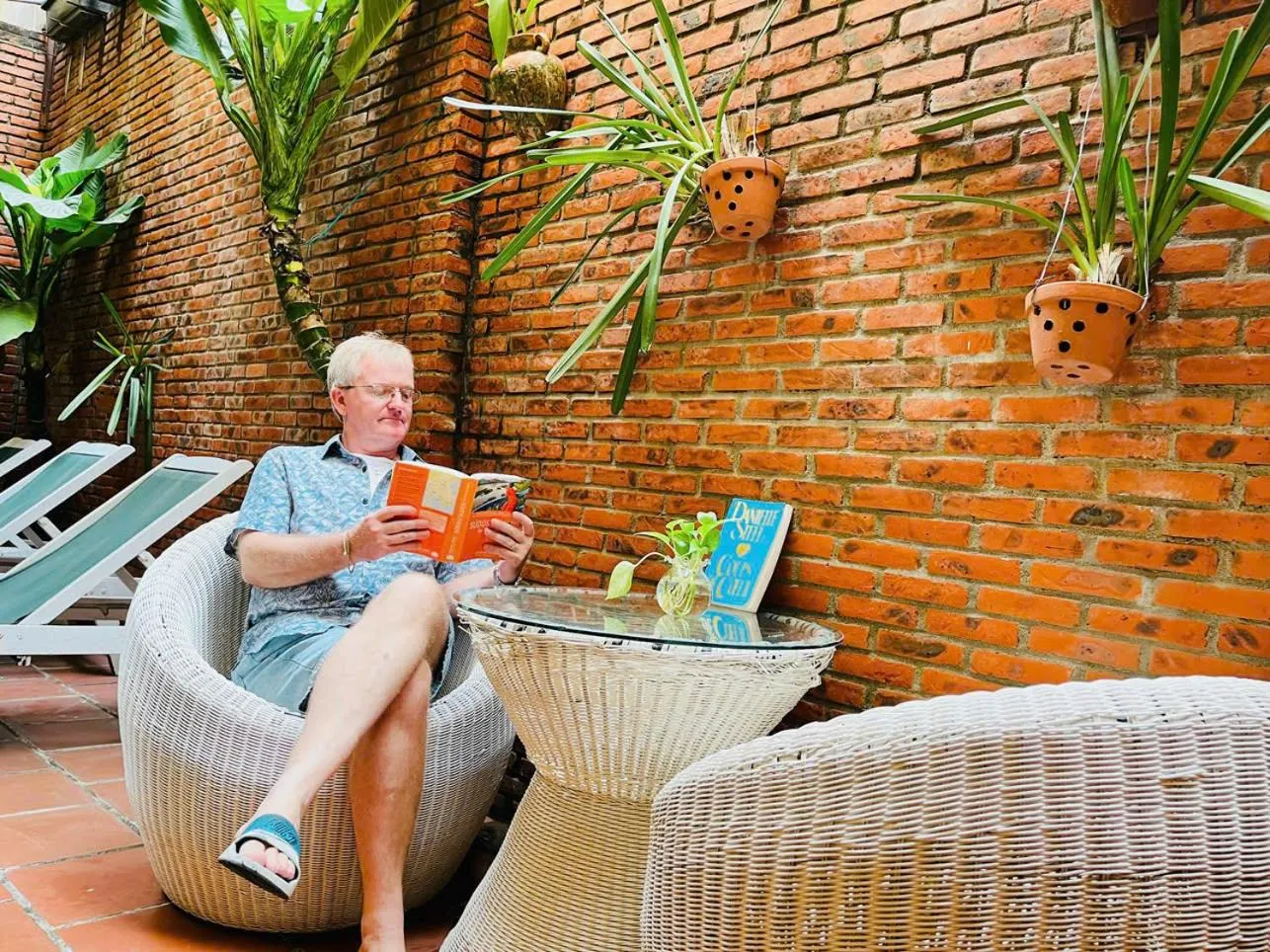 Patio in Golden River Hotel