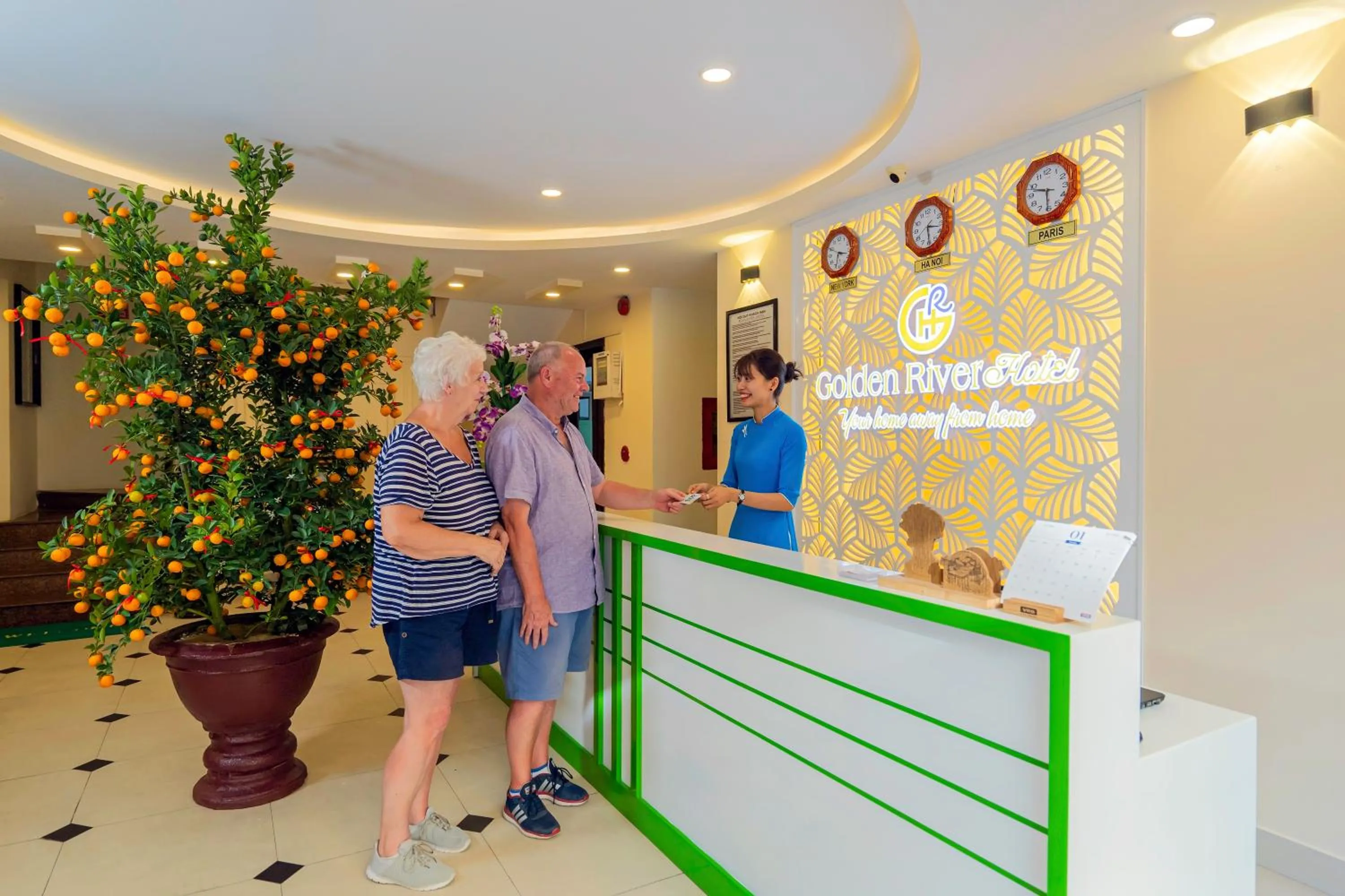 Lobby or reception in Golden River Hotel