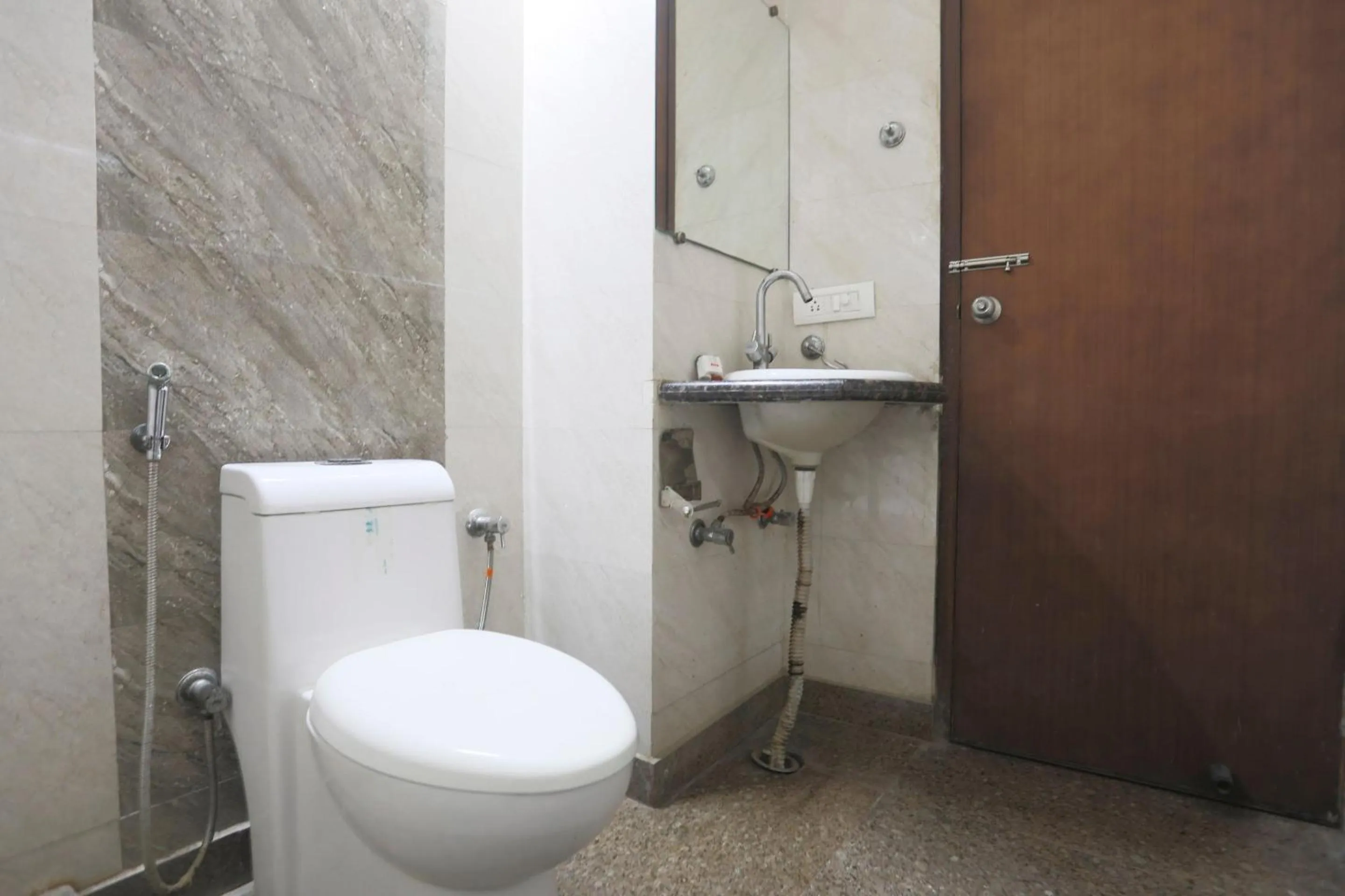 Bathroom in Hotel O Sanfot