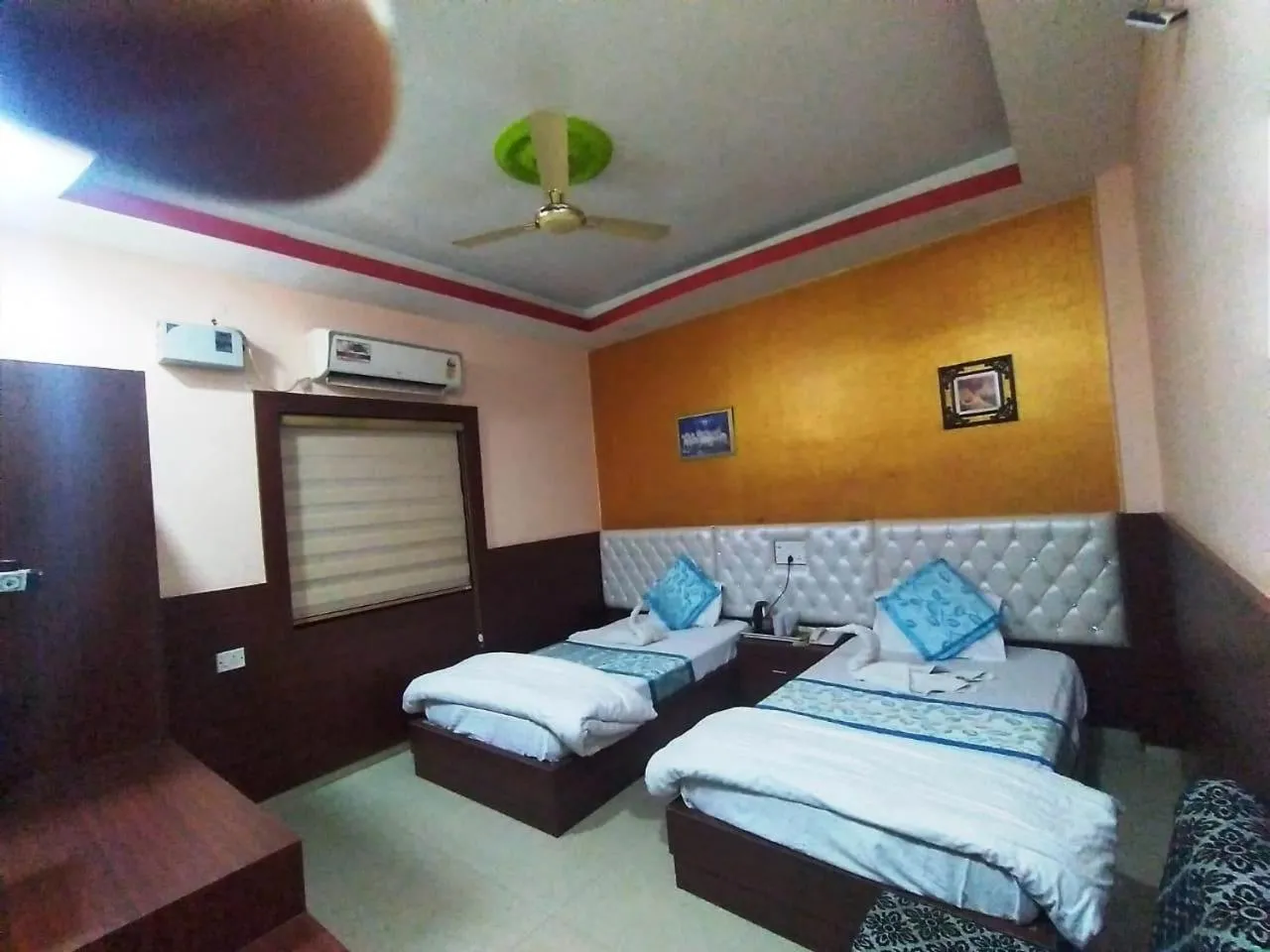 Hotel Om International