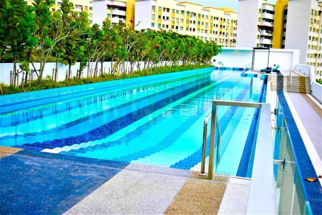 Swimming pool in Seaview Landmark Studio Homestay at Gurney 无敌海景套房