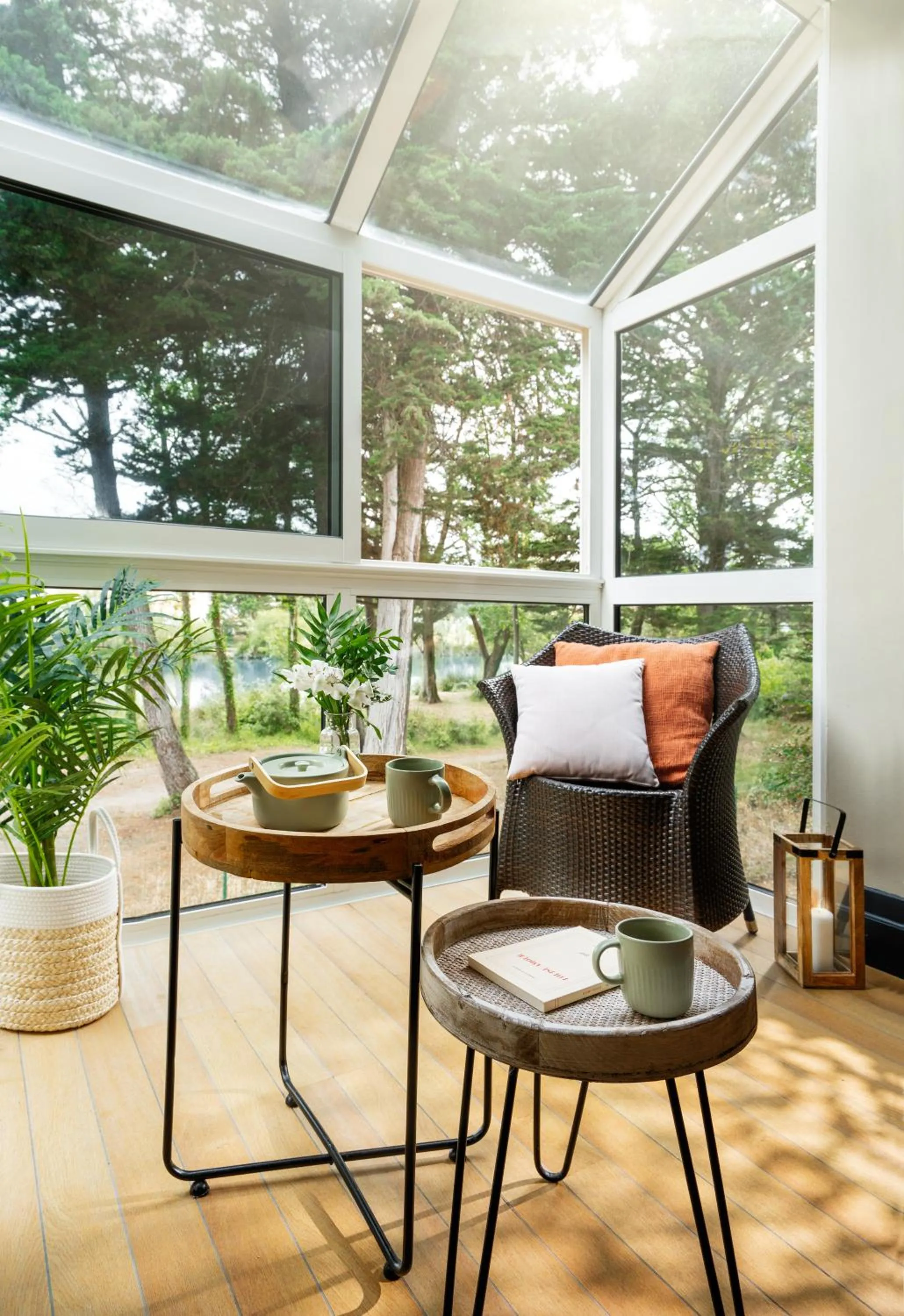 Patio in Hôtel Valdys Thalasso & Spa - les Pins