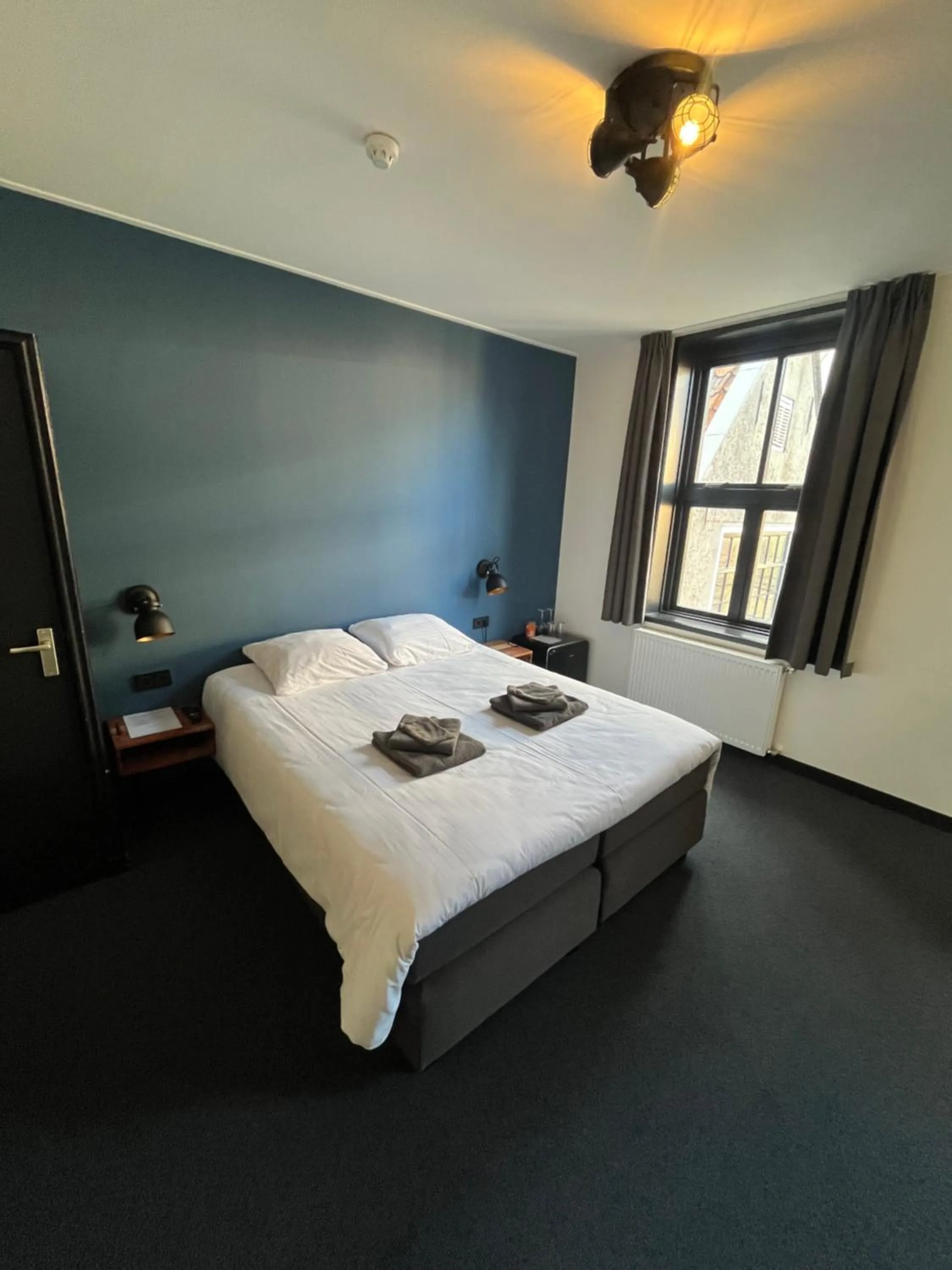 Bed in Hotel Grandcafe De Doelen