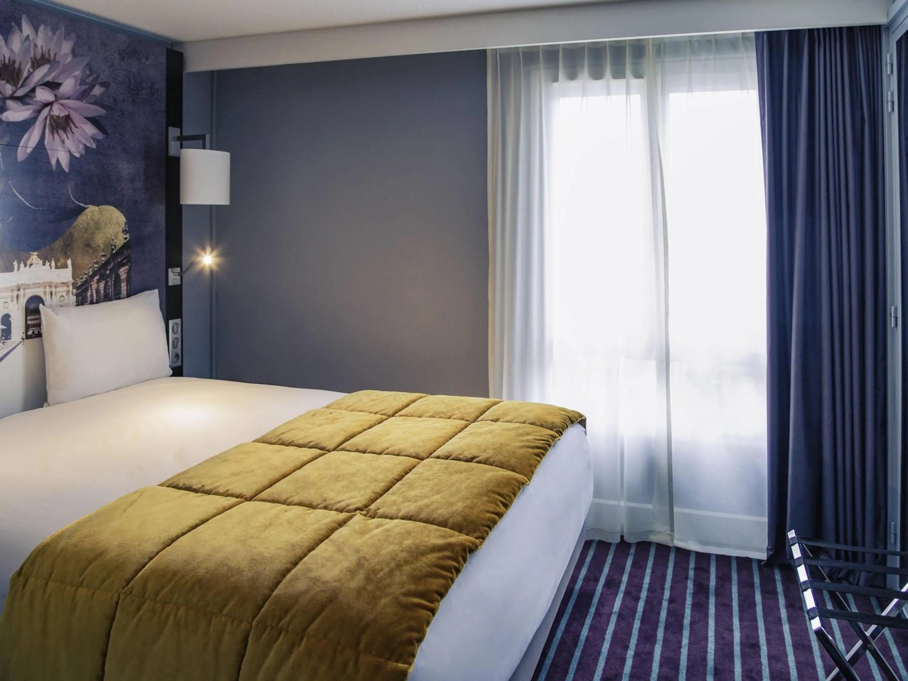 Bedroom, Bed in Mercure Nancy Centre Place Stanislas