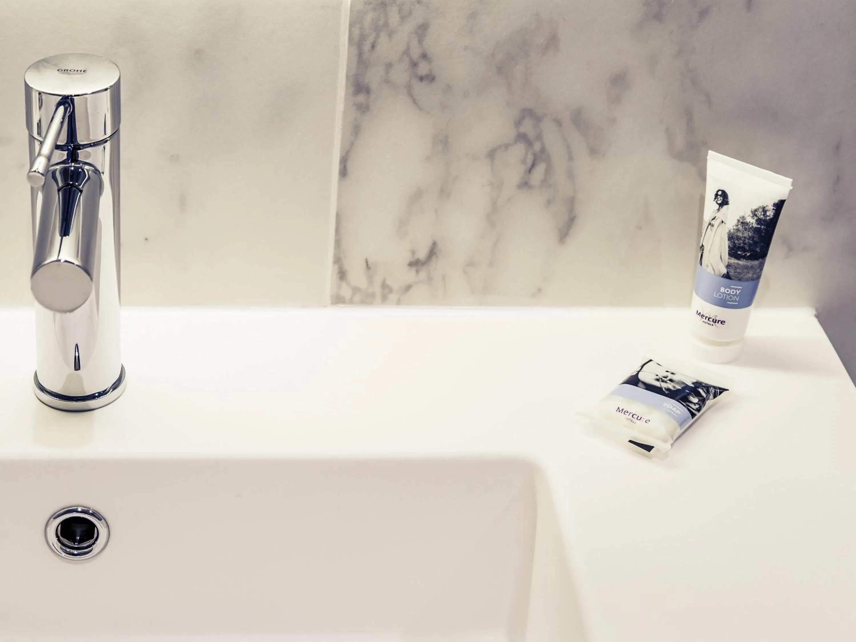 Bedroom in Mercure Nancy Centre Place Stanislas